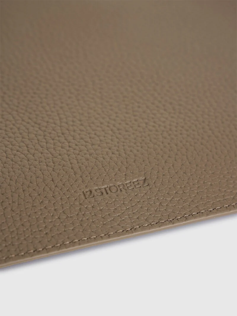 14-inch leather laptop case - Image 4