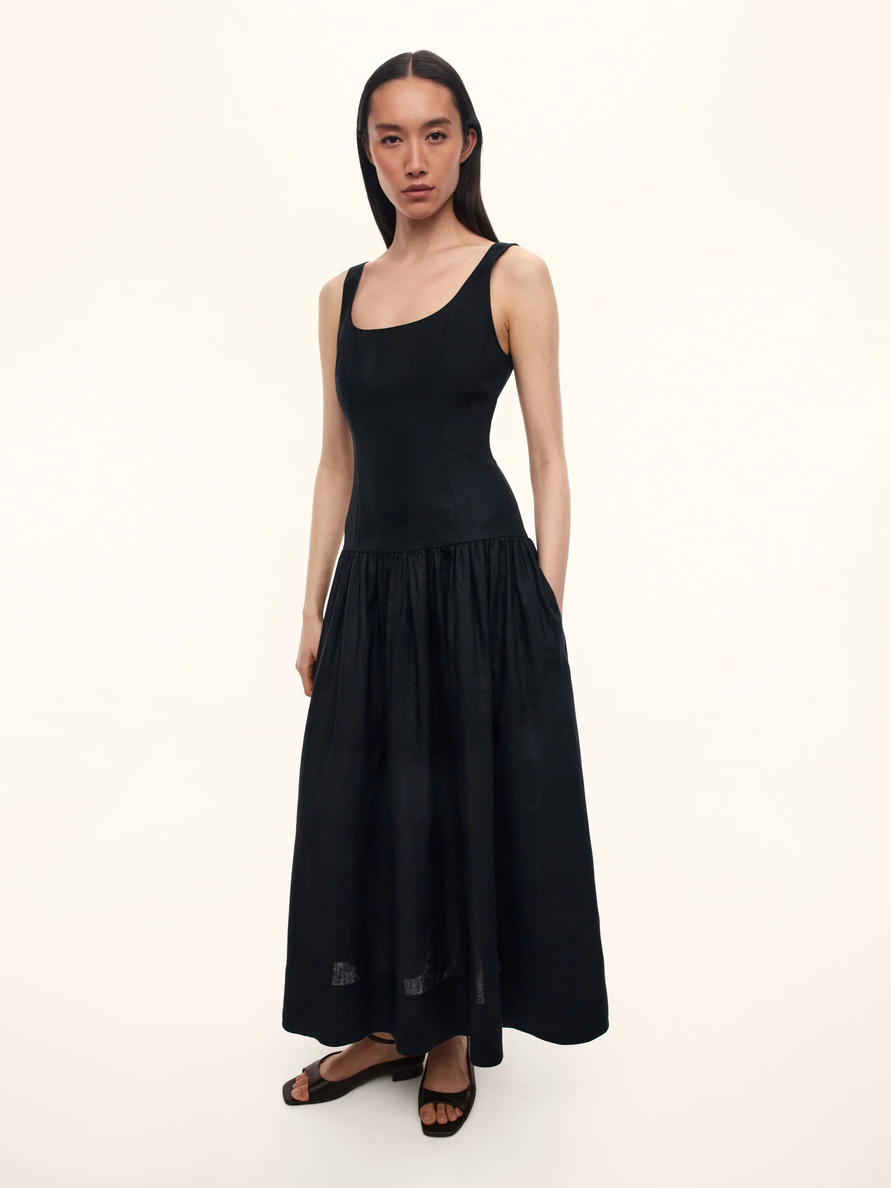 Antoinette linen dress