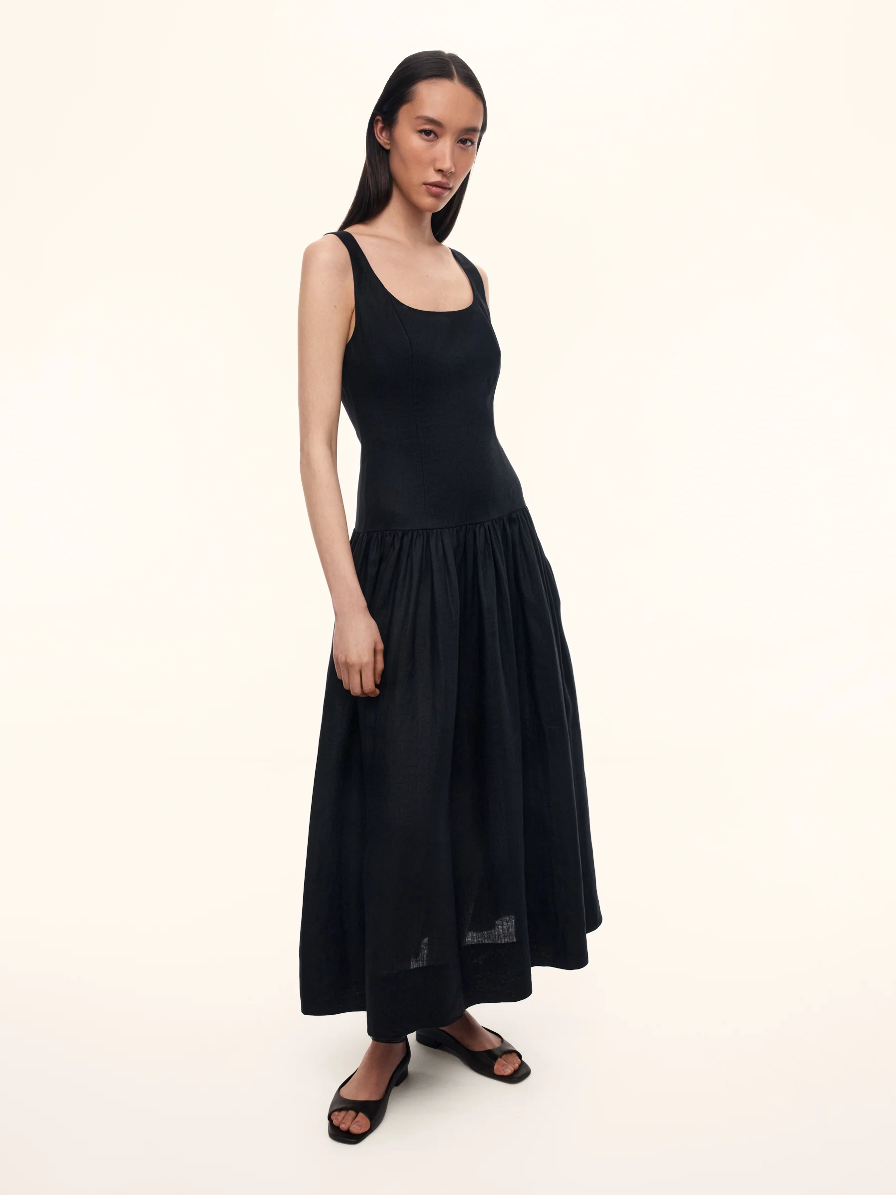Antoinette linen dress - Image 2