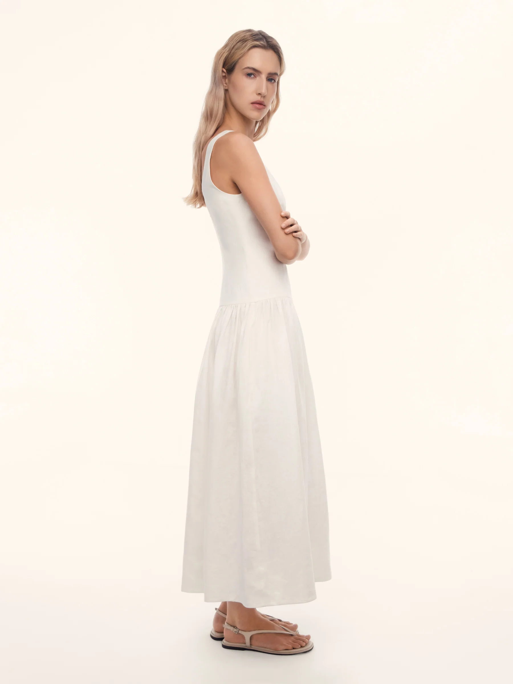 Antoinette linen dress - Image 2