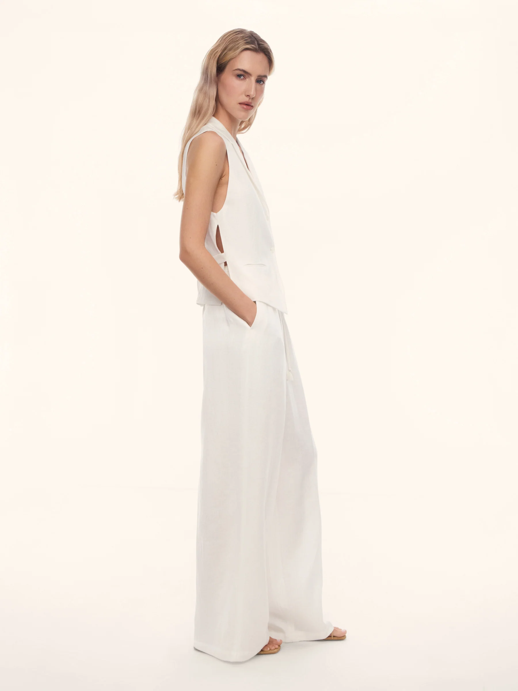 Aurelia linen trousers - Image 2