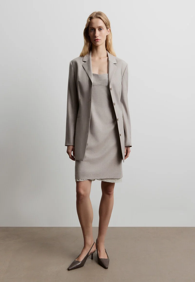 Belted wool blazer - Image 2