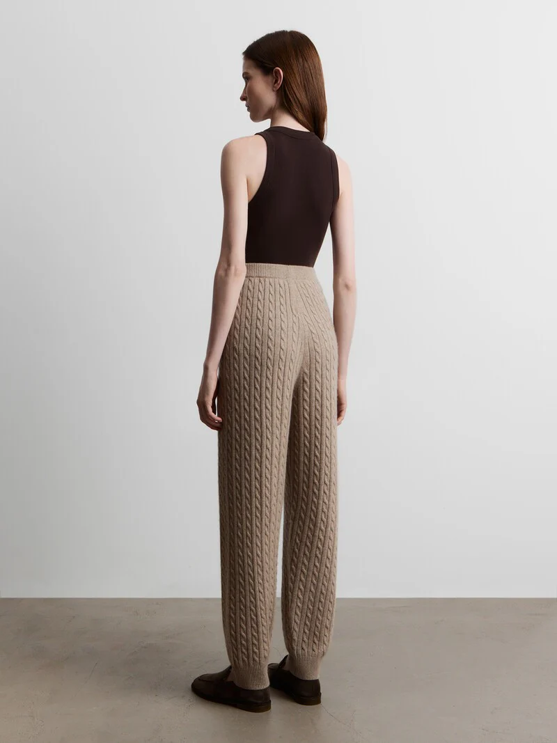 Cashmere cable knit trousers - Image 5