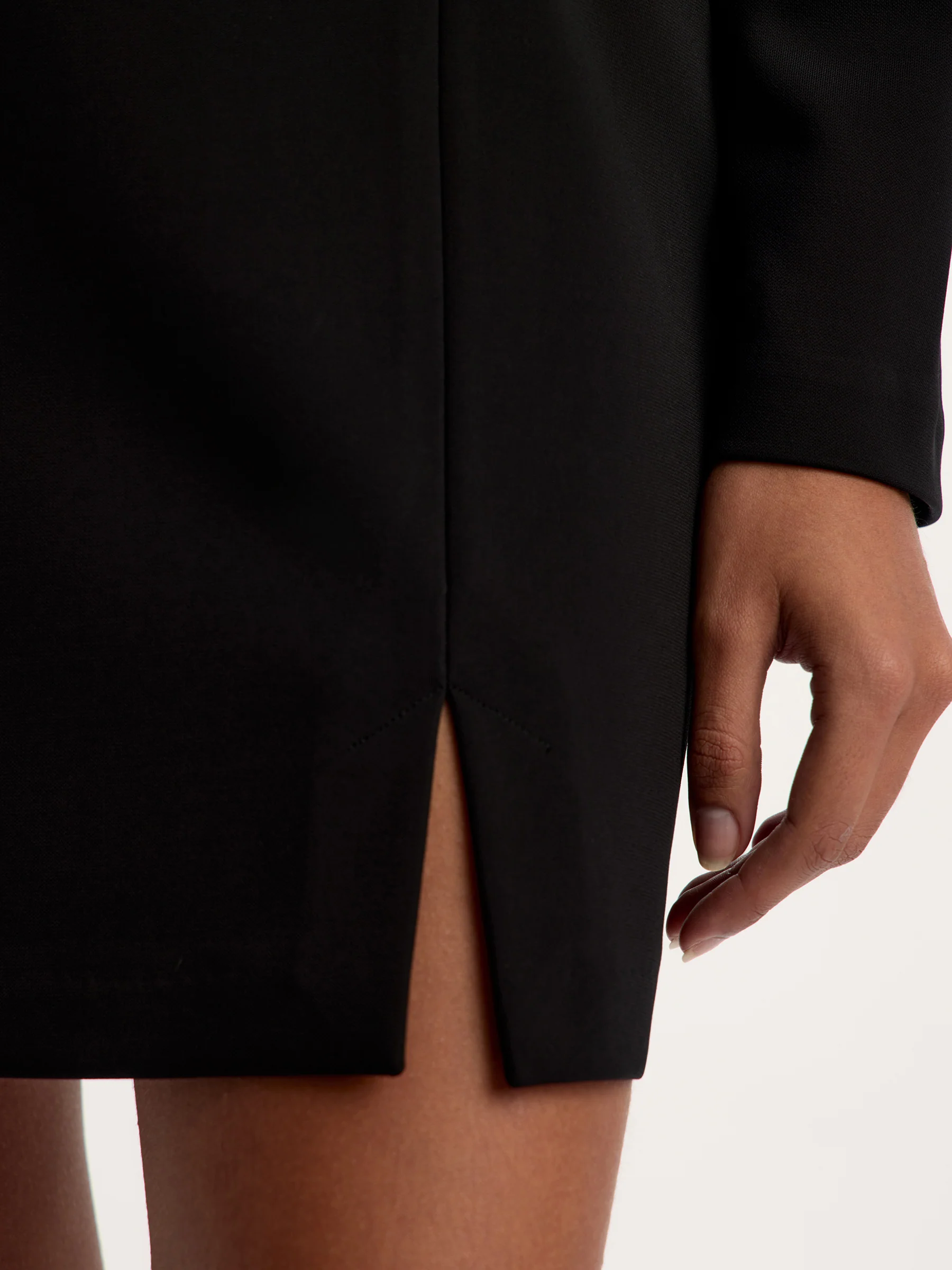 Crepe mini skirt - Image 4