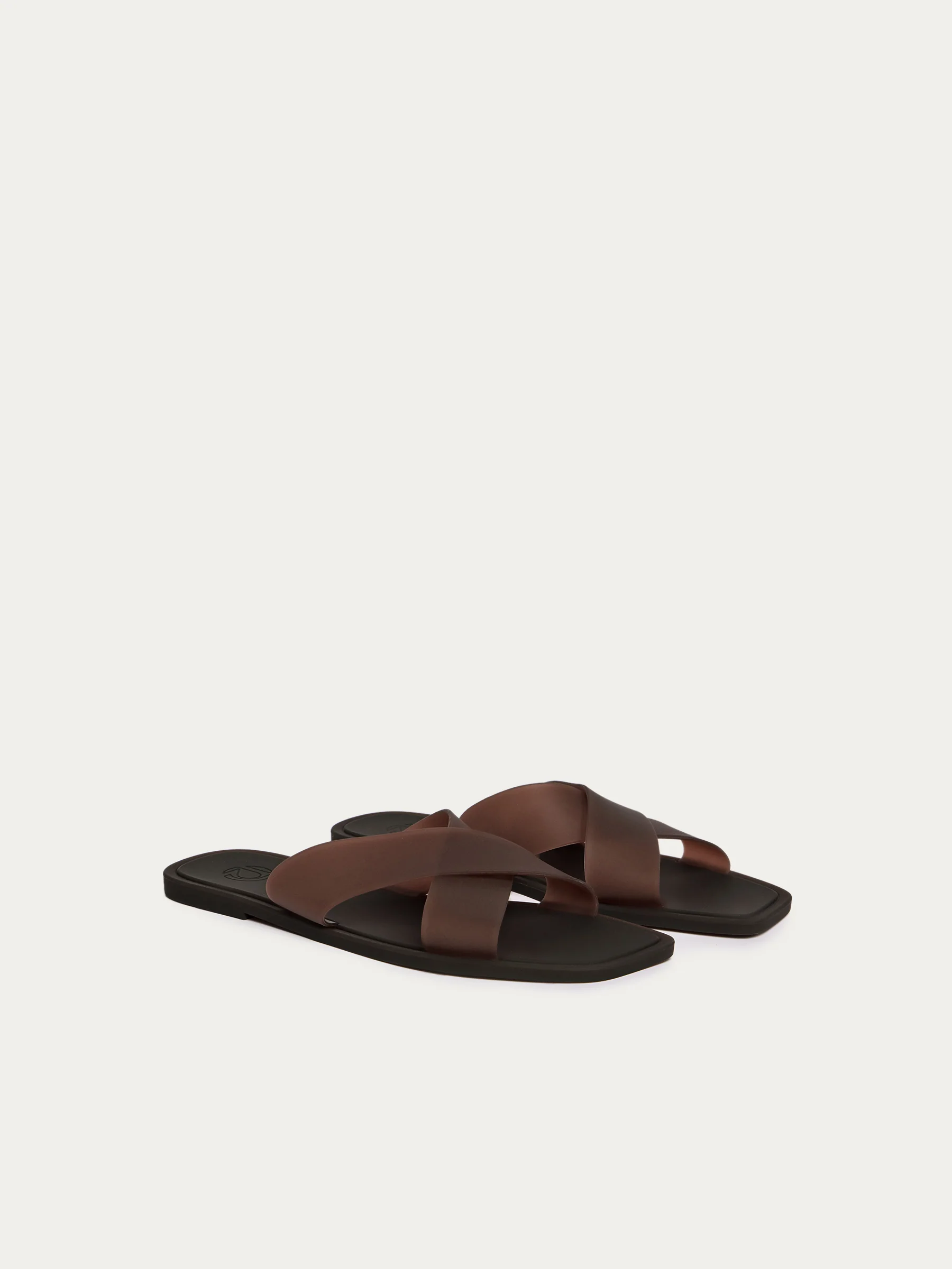 Cross strap sandals - Image 2
