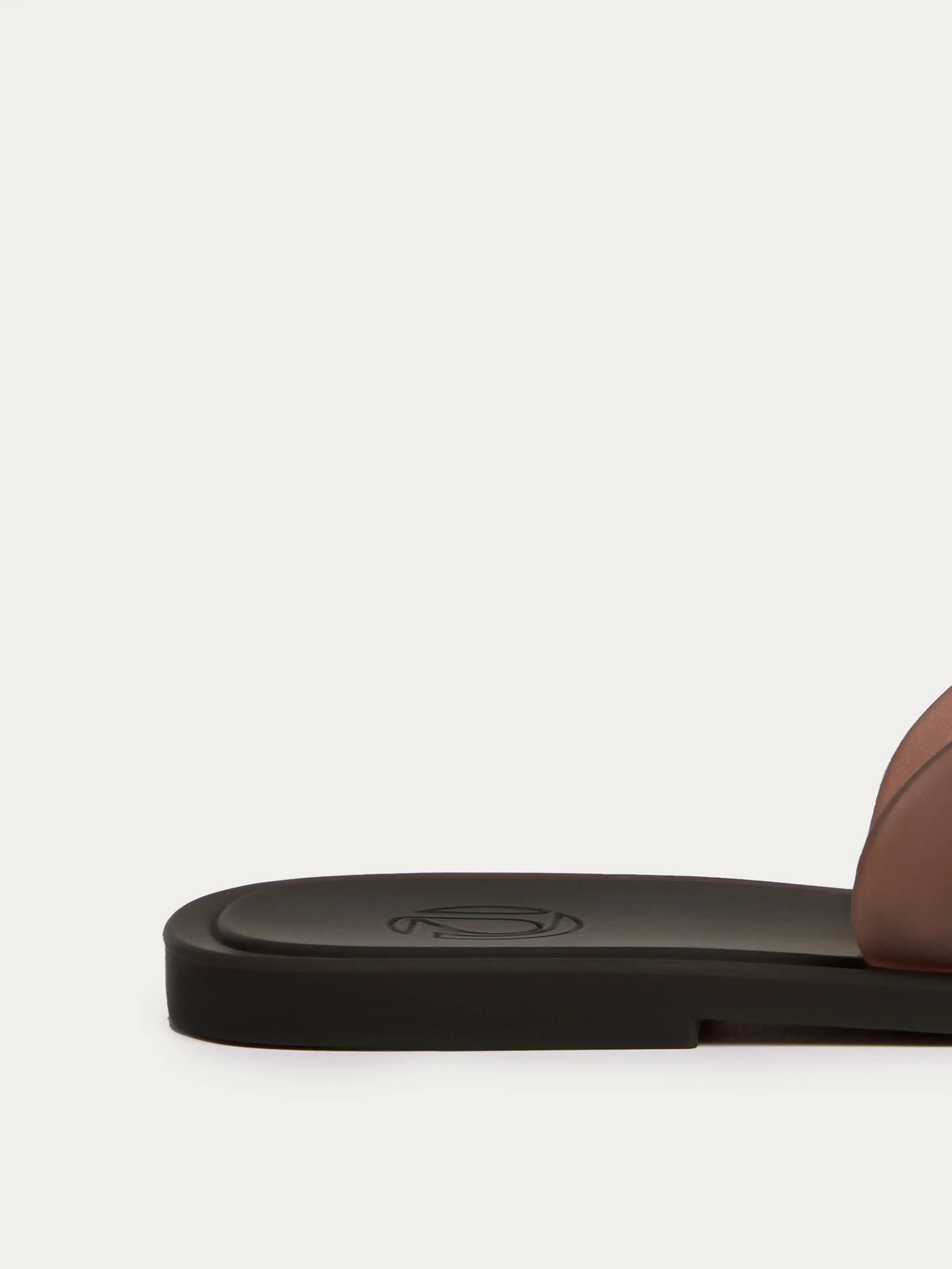 Cross strap sandals - Image 6