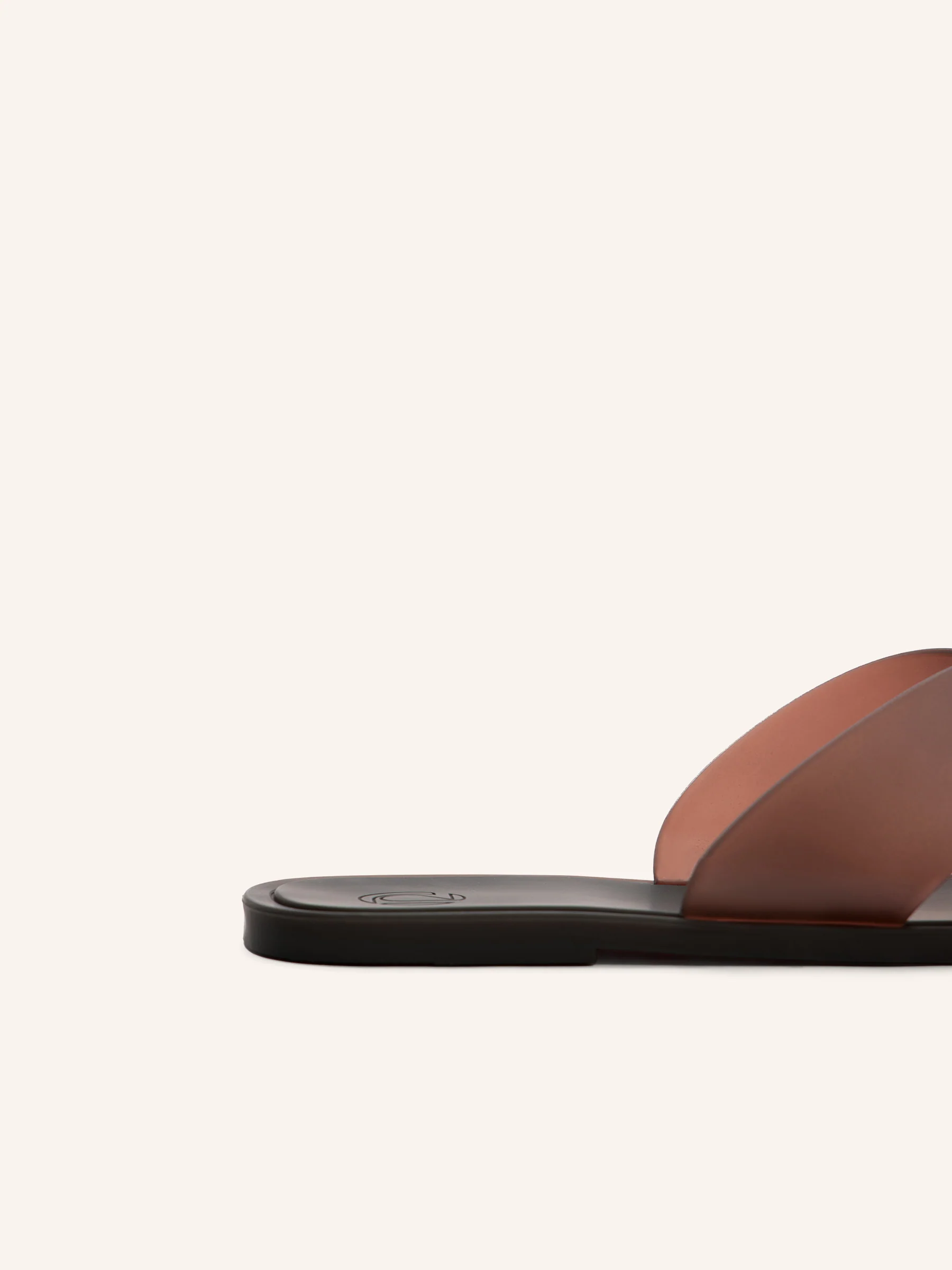 Cross strap sandals - Image 5