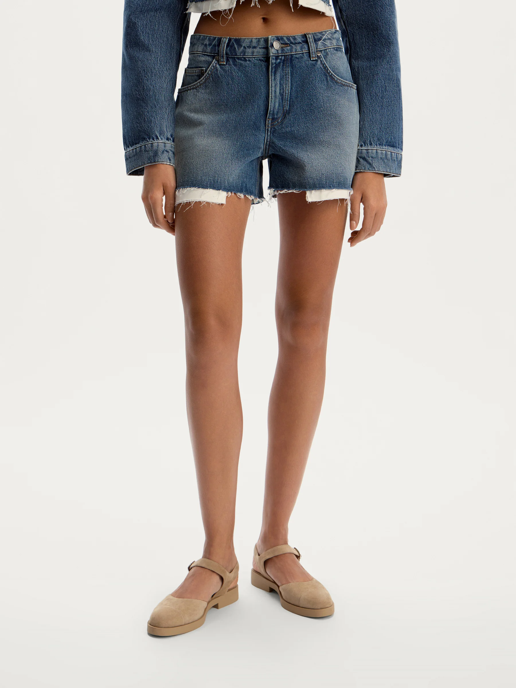 Denim shorts - Image 3