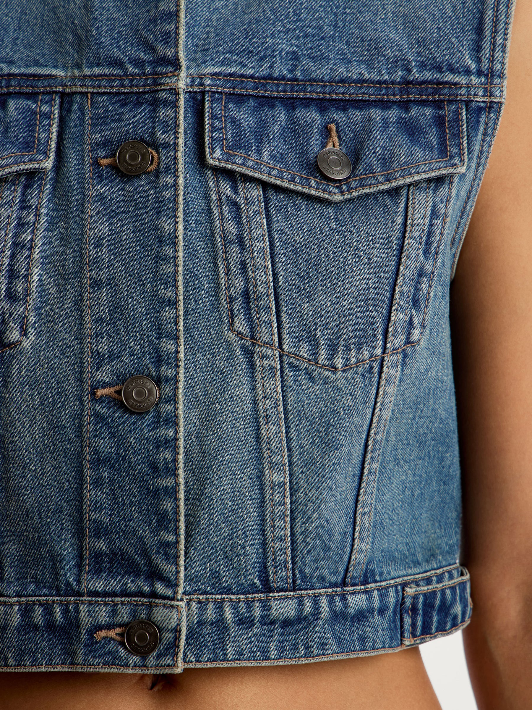Denim vest - Image 4