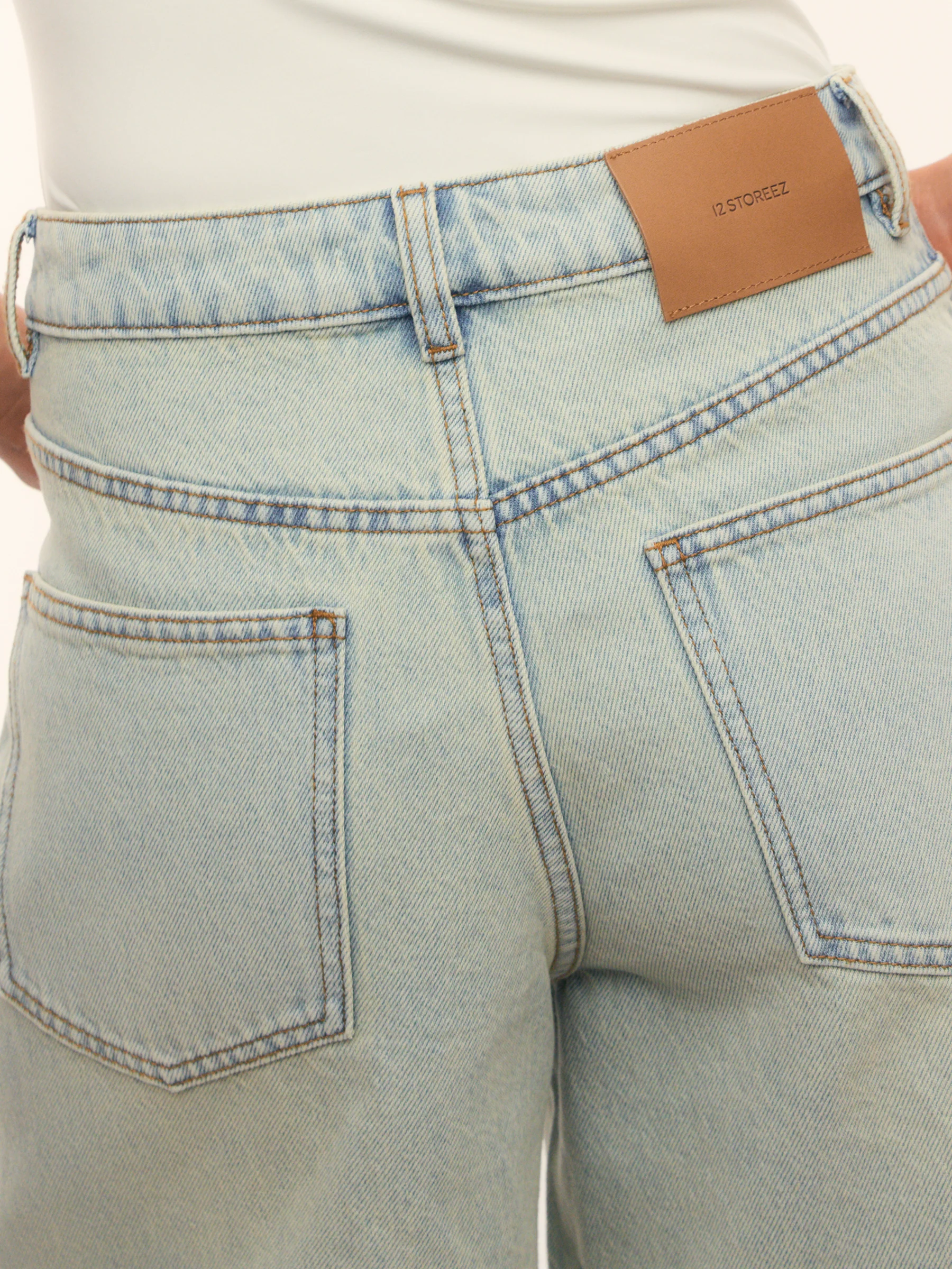 Flared denim shorts - Image 5