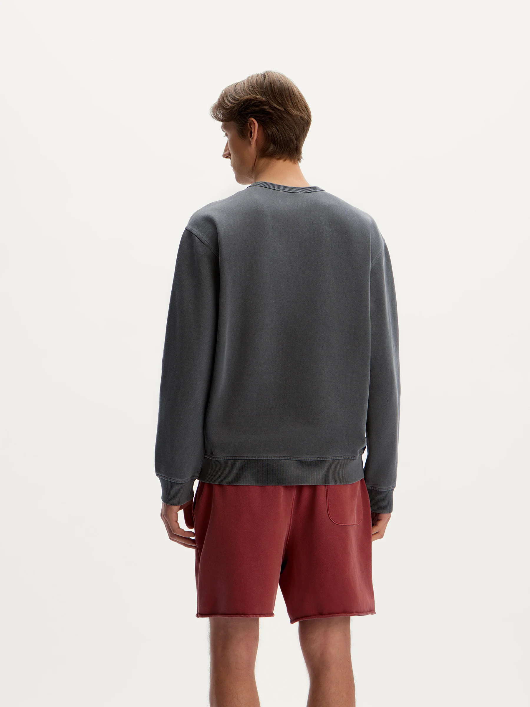 Garment-dyed terry sweatshirt - Image 5