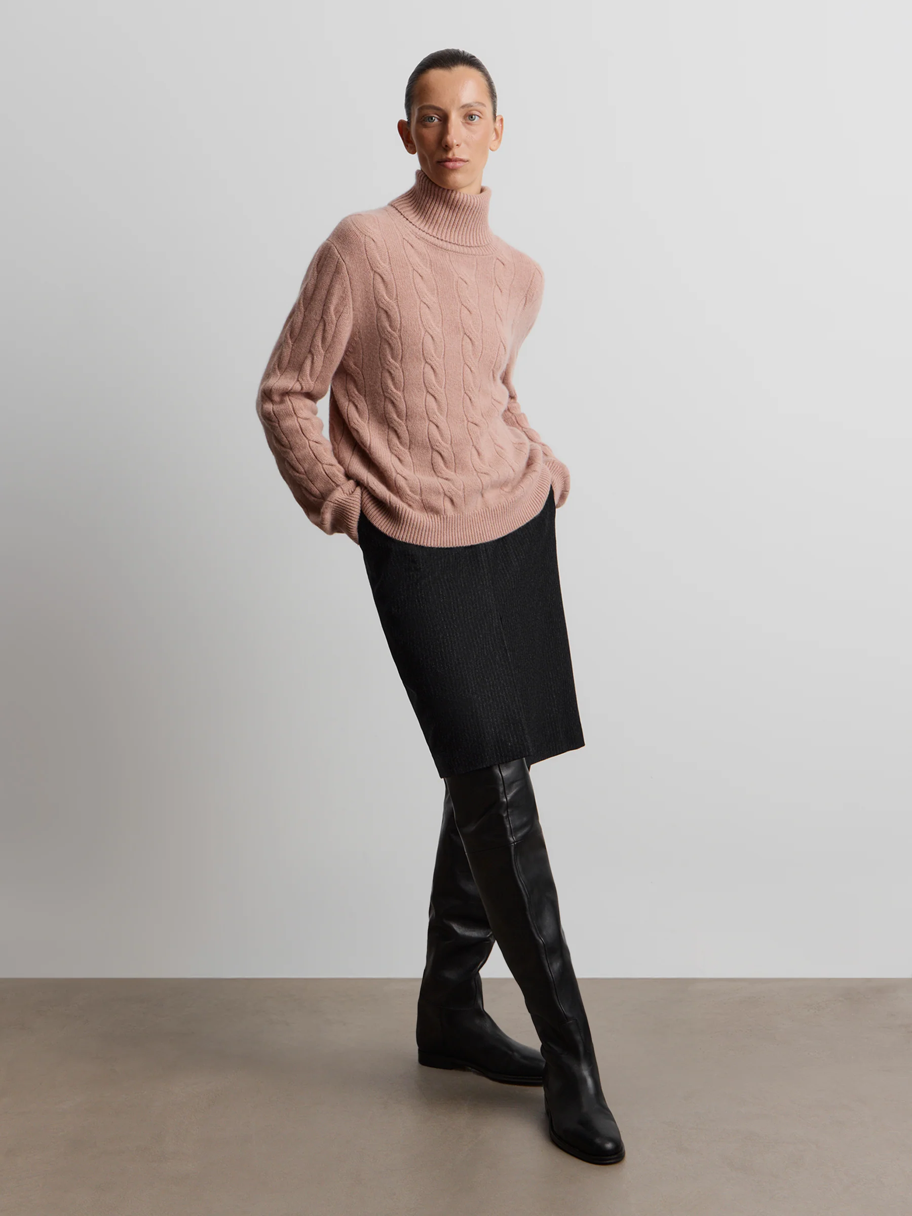 Gulf Stream cashmere turtleneck jumper - Image 2