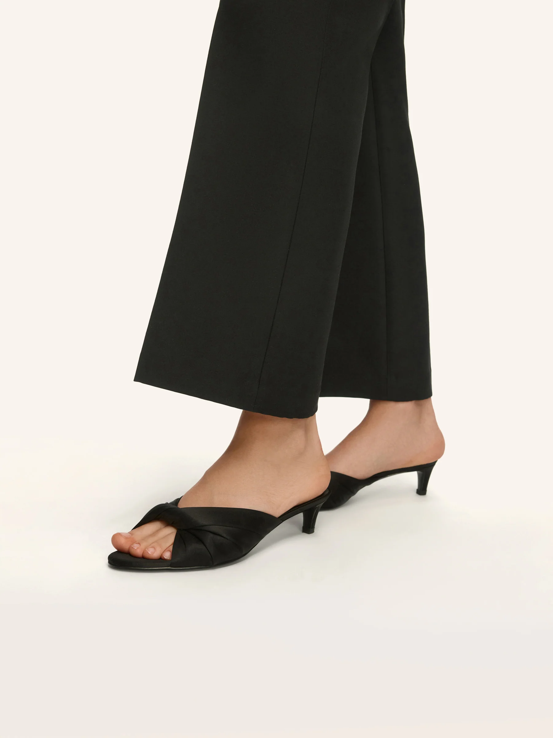 Kitten silk mules - Image 3