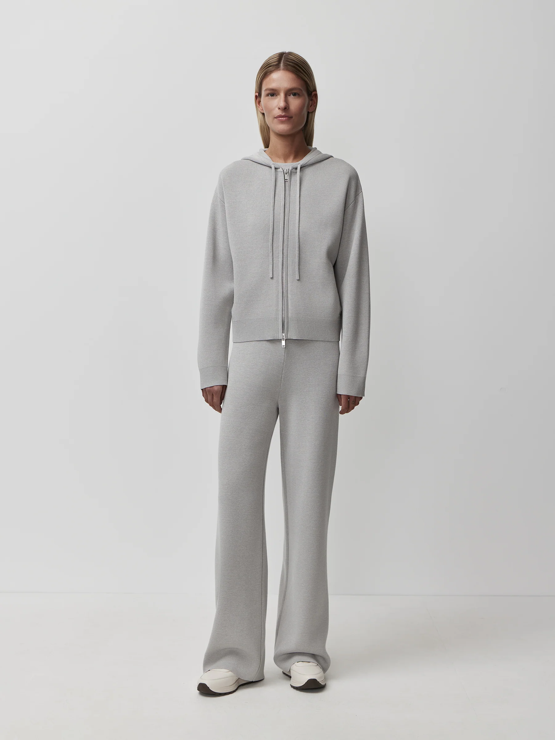 Knit hoodie - Image 2