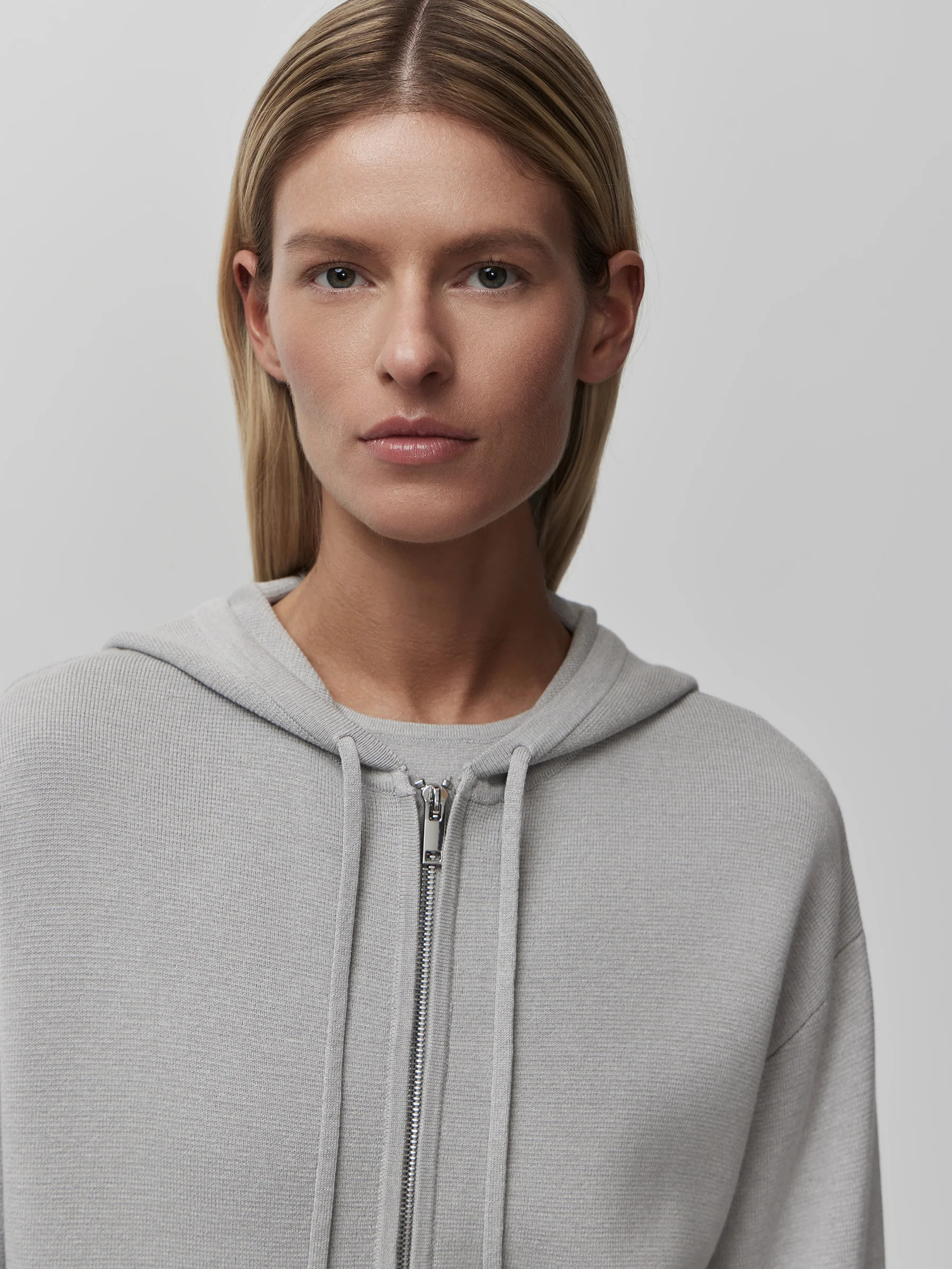 Knit hoodie - Image 4