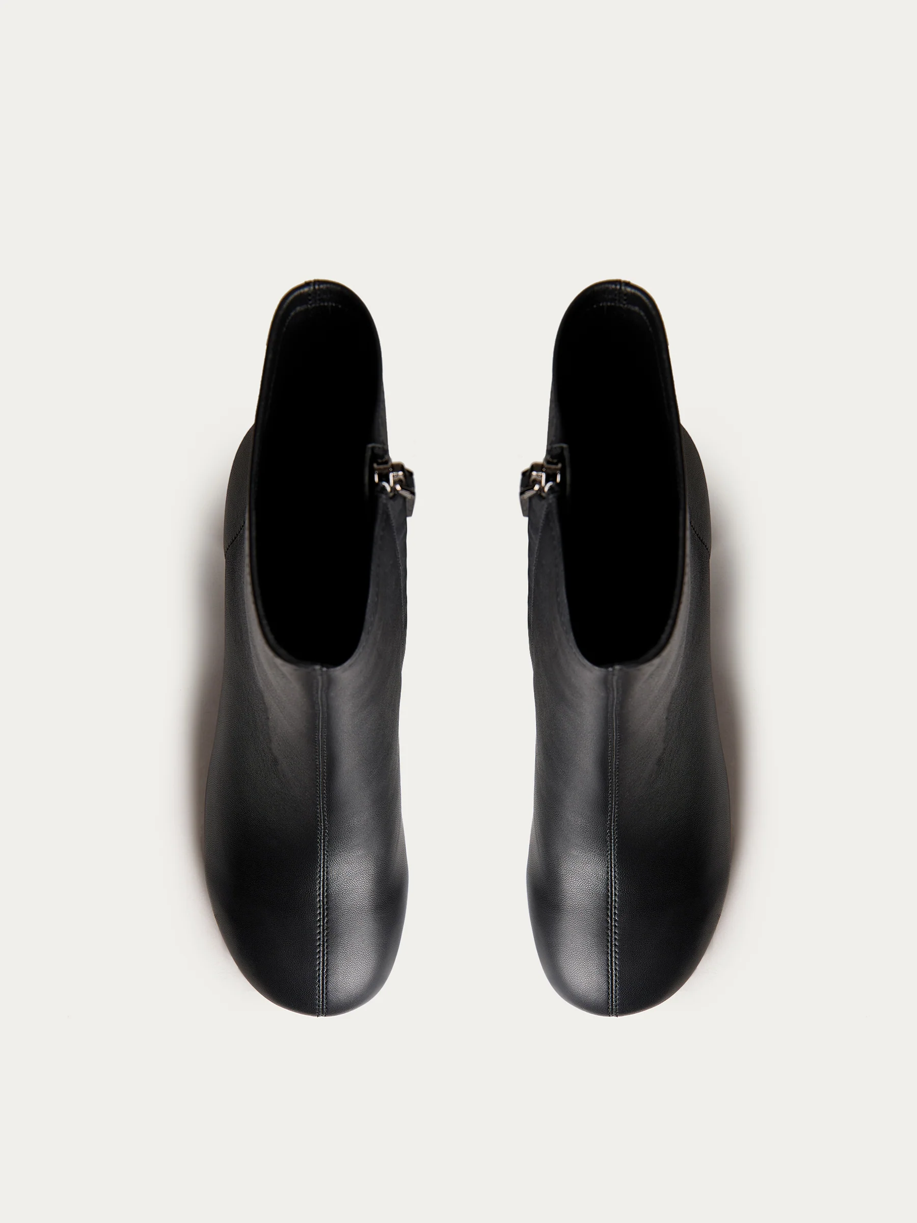 Leather ankle boots - Image 3