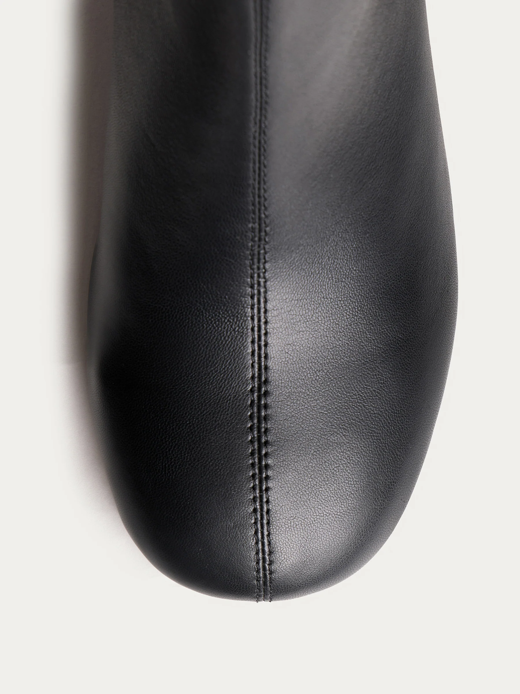 Leather ankle boots - Image 4