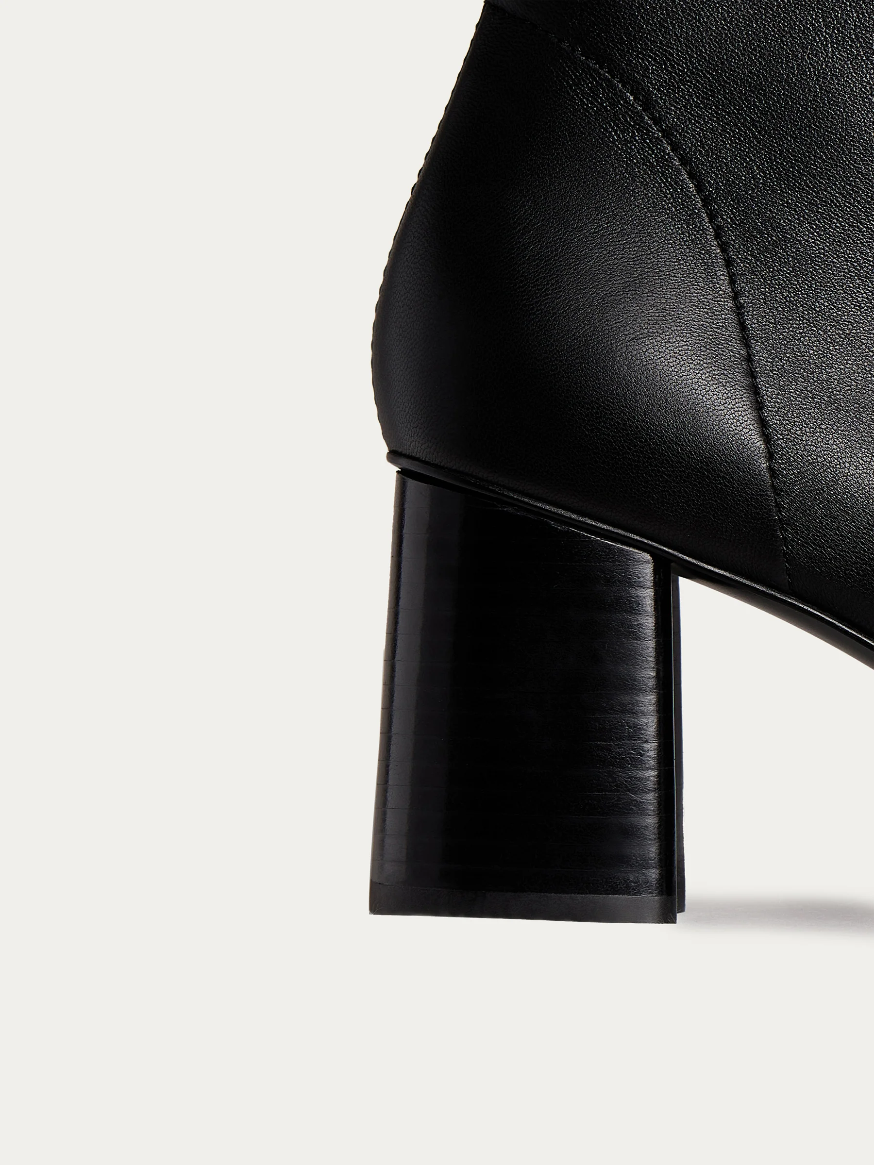Leather ankle boots - Image 5