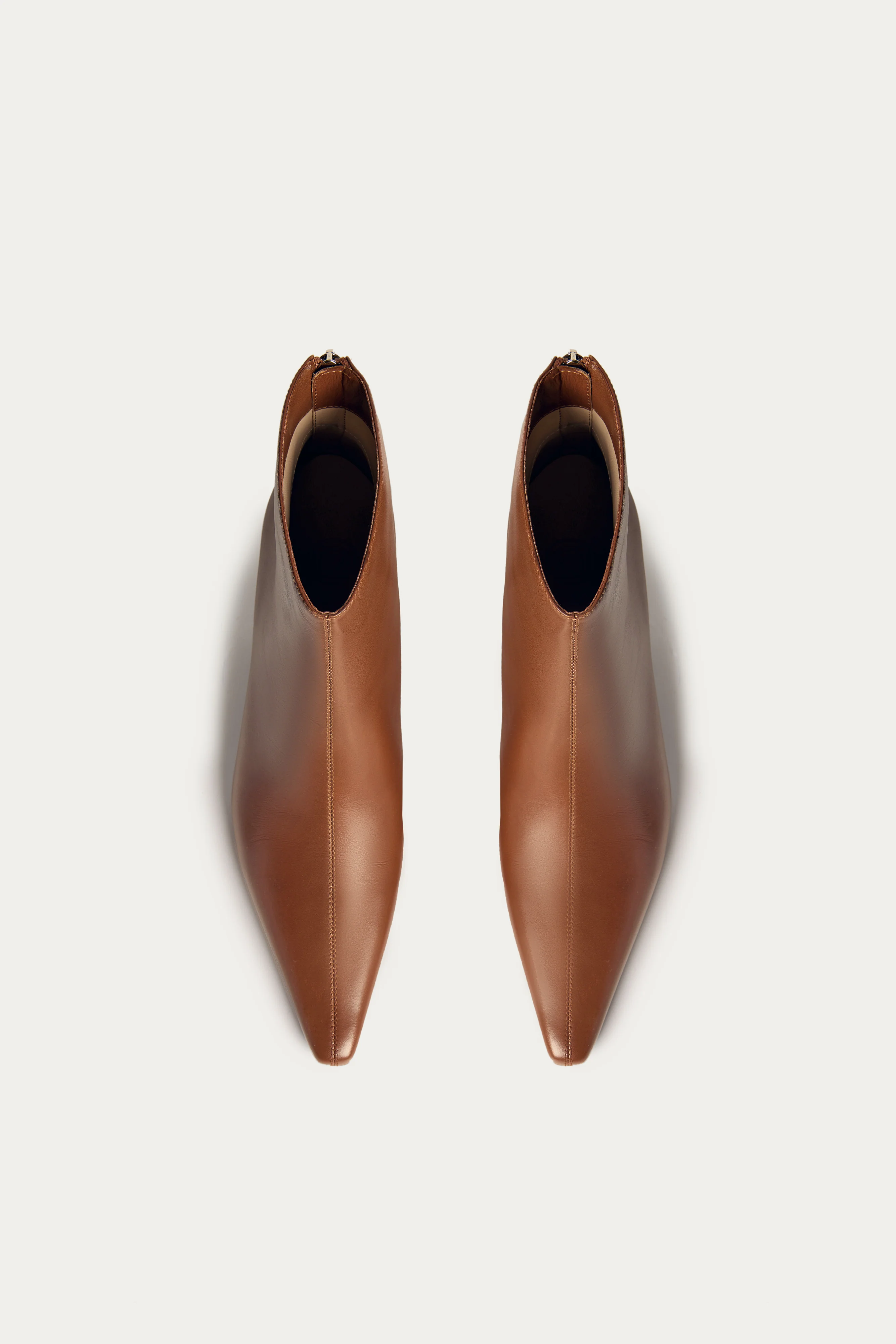 Leather ankle boots - Image 4