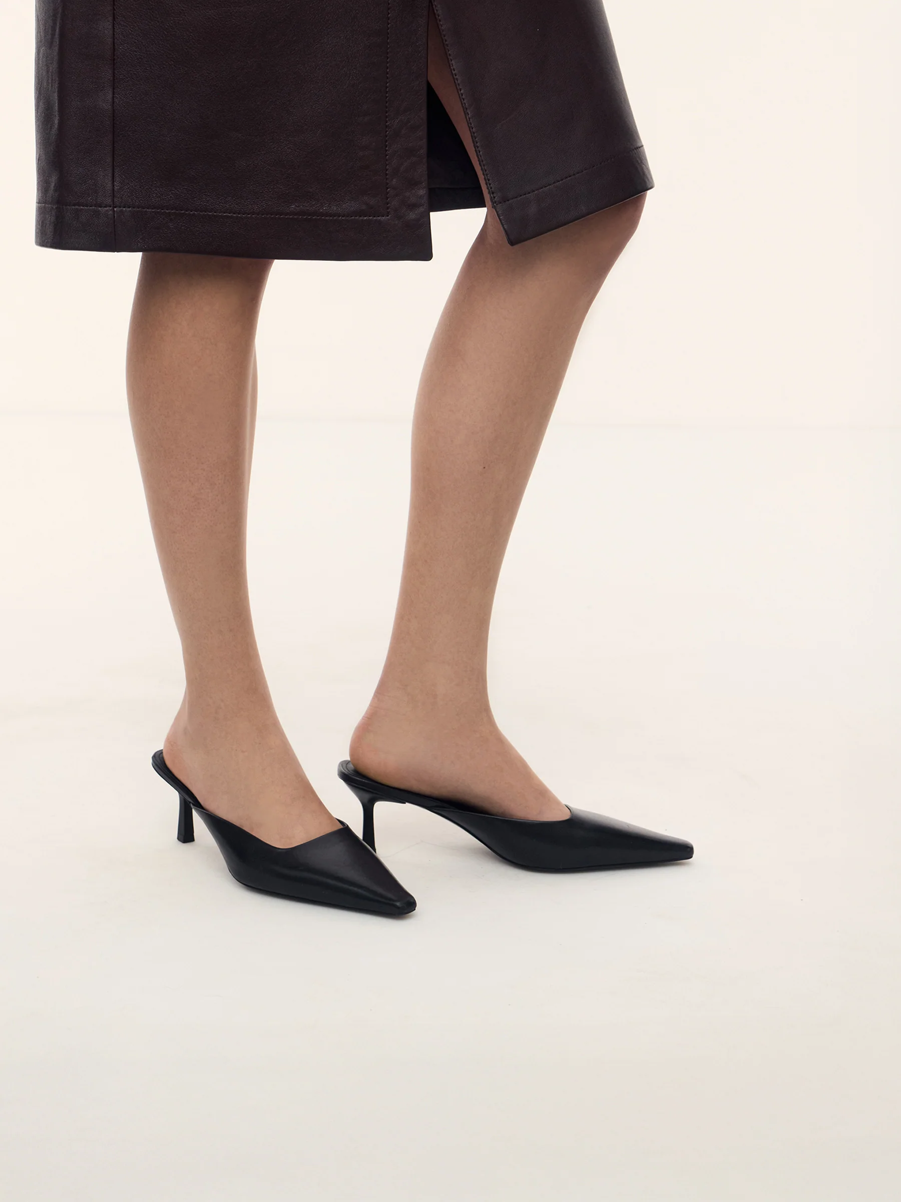 Leather mules - Image 3