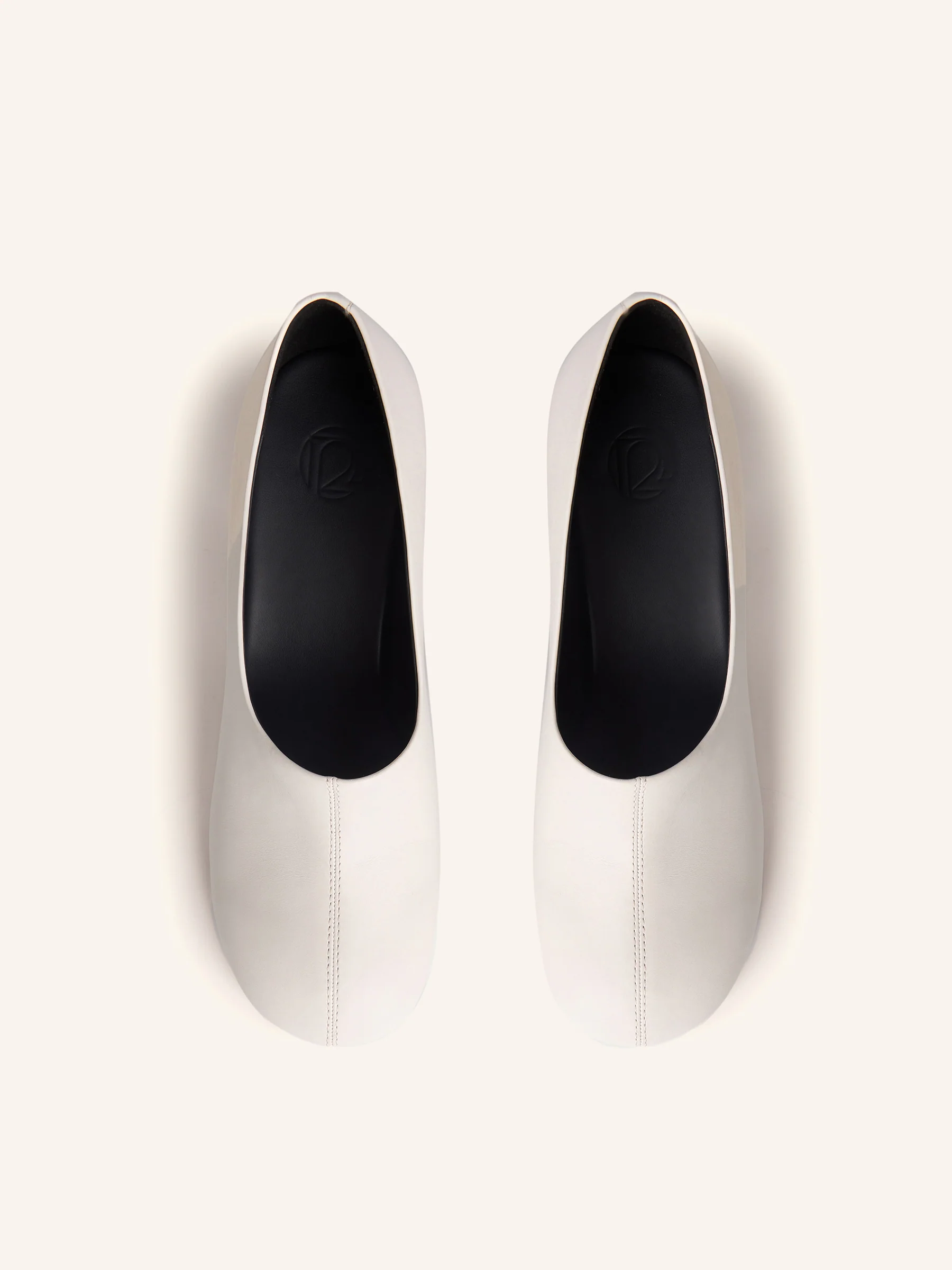 Leather pumps - Image 4