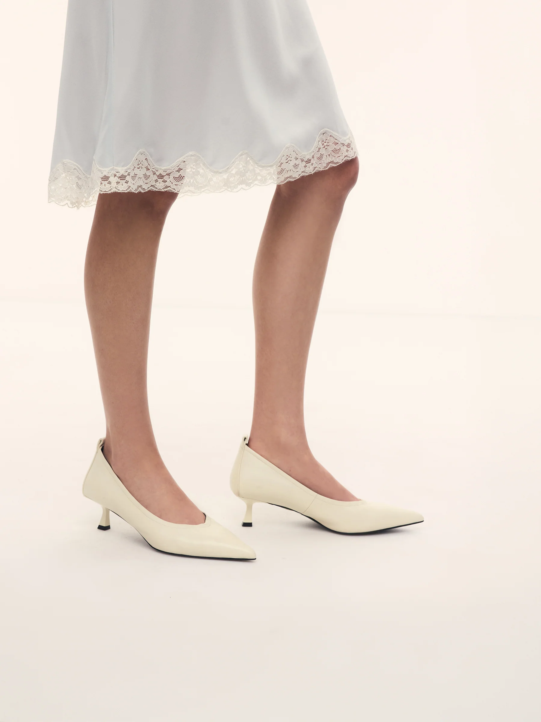 Leather pumps - Image 3