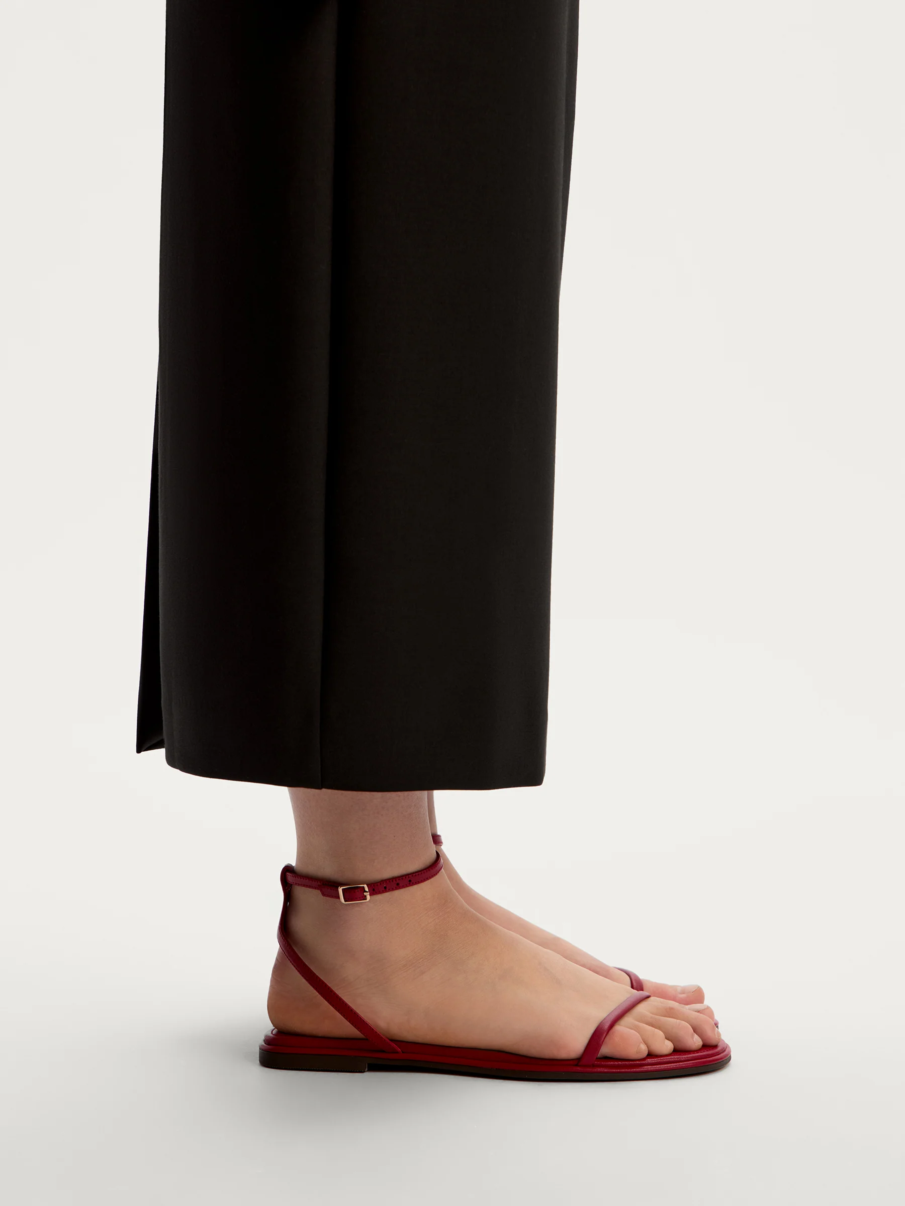 Leather sandals - Image 3