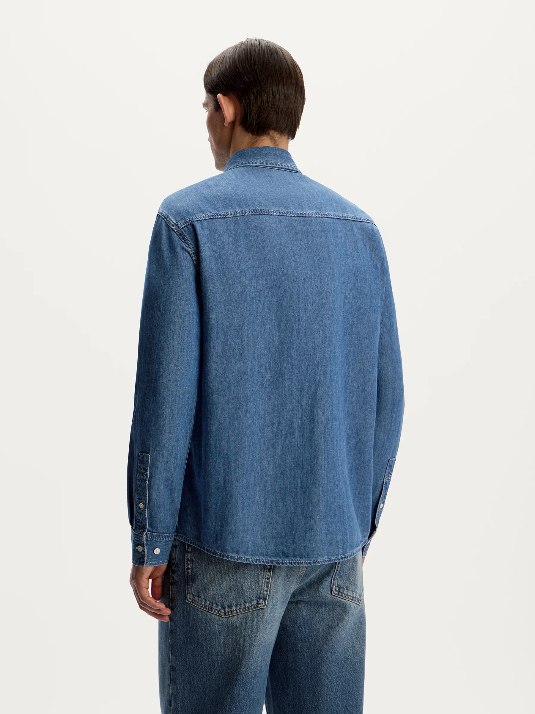 Lightweight denim shirt - Image 5