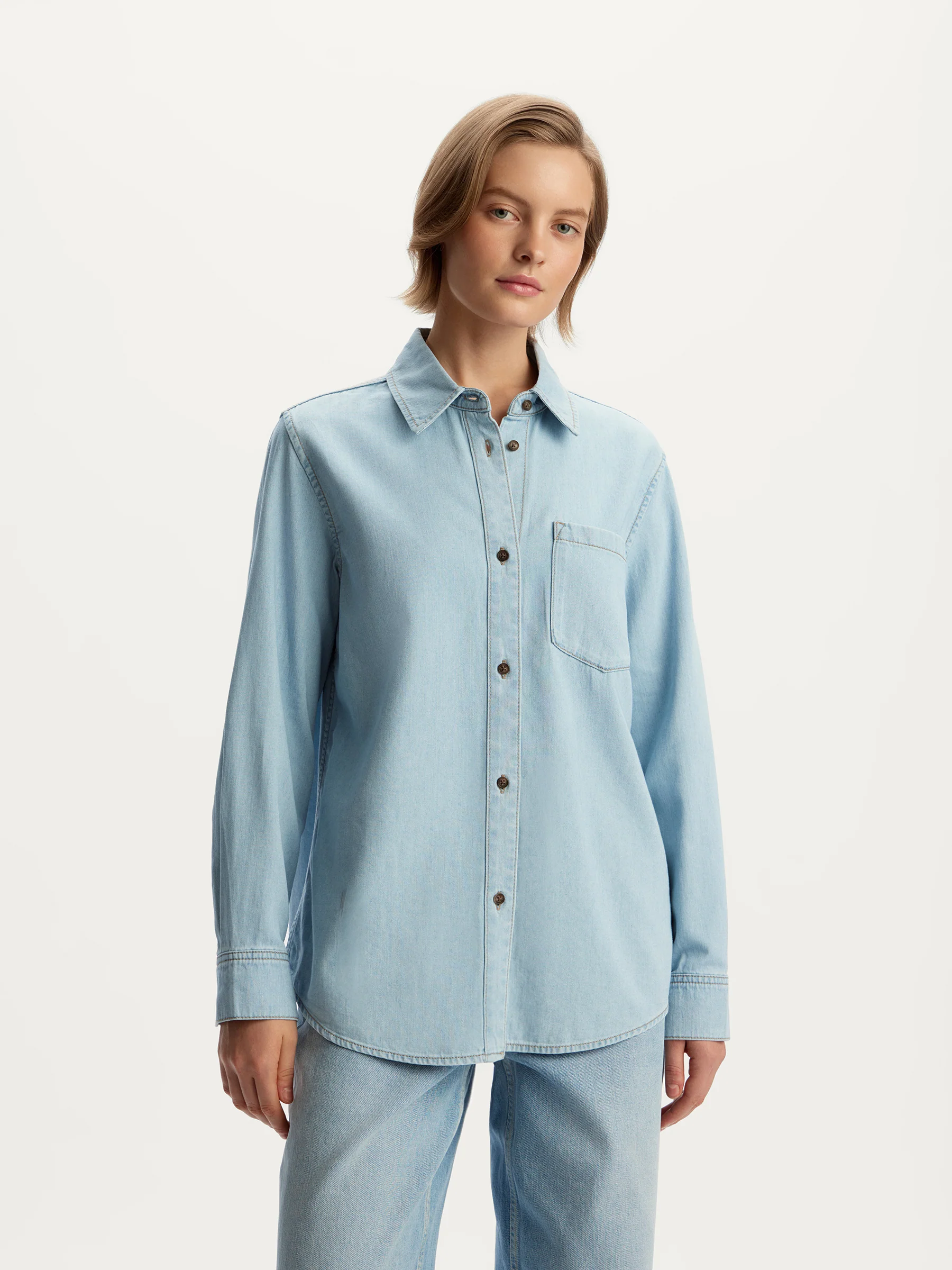 Lightweight denim shirt