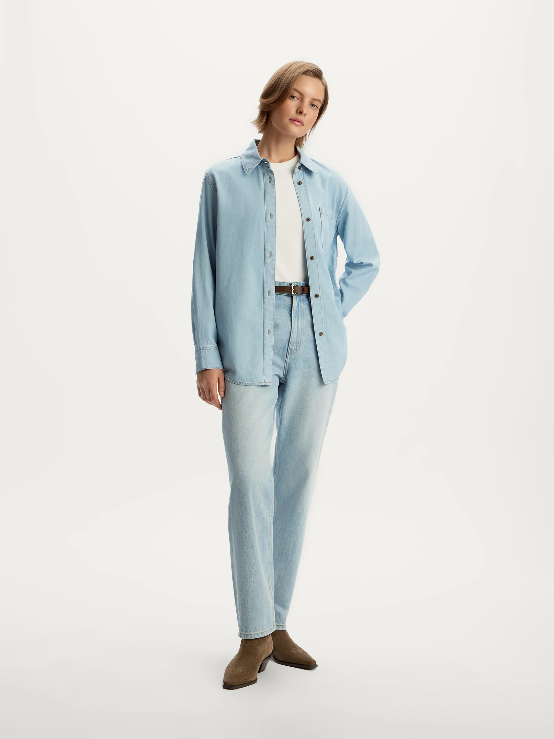 Lightweight denim shirt - Image 2