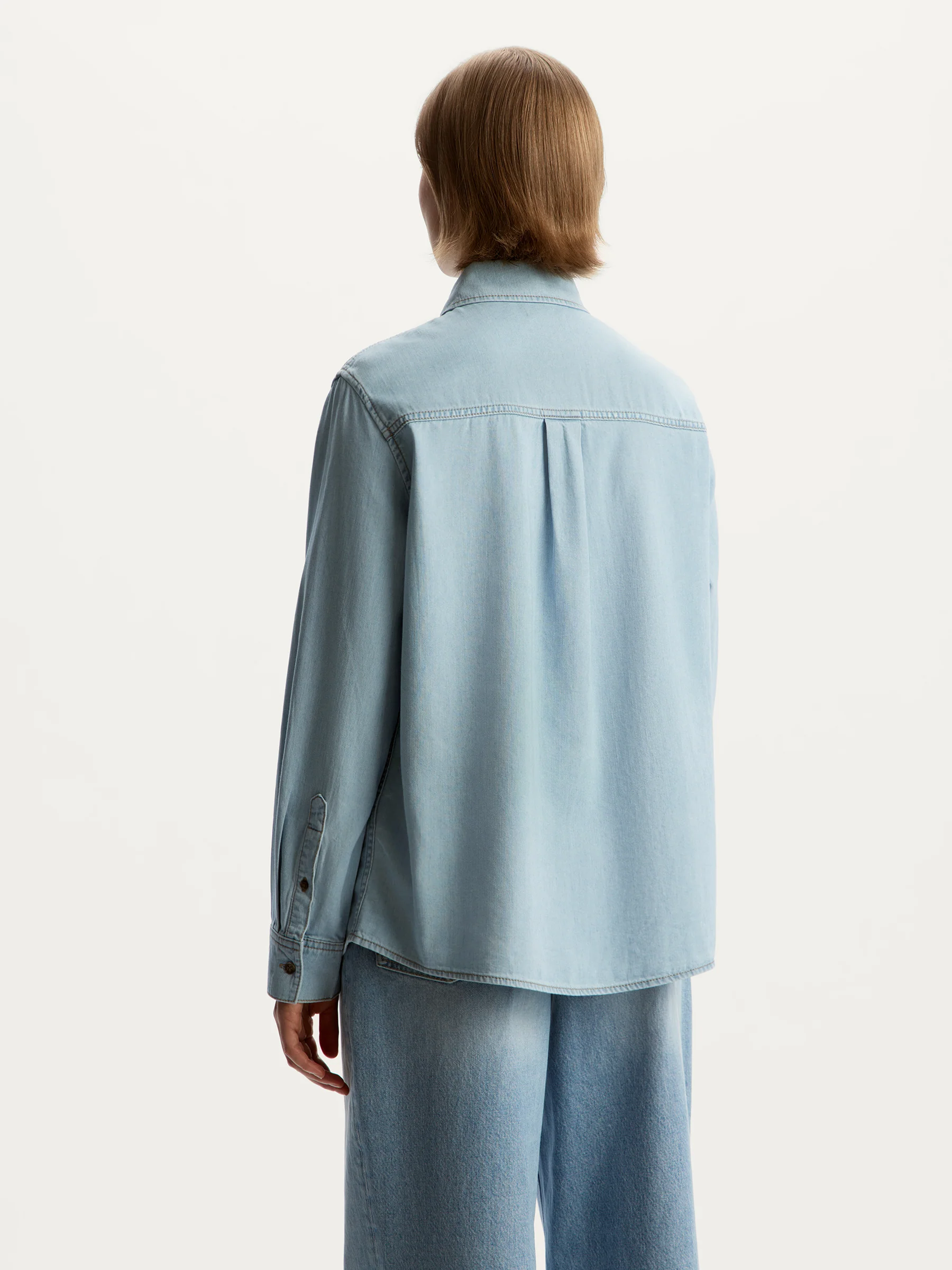 Lightweight denim shirt - Image 6