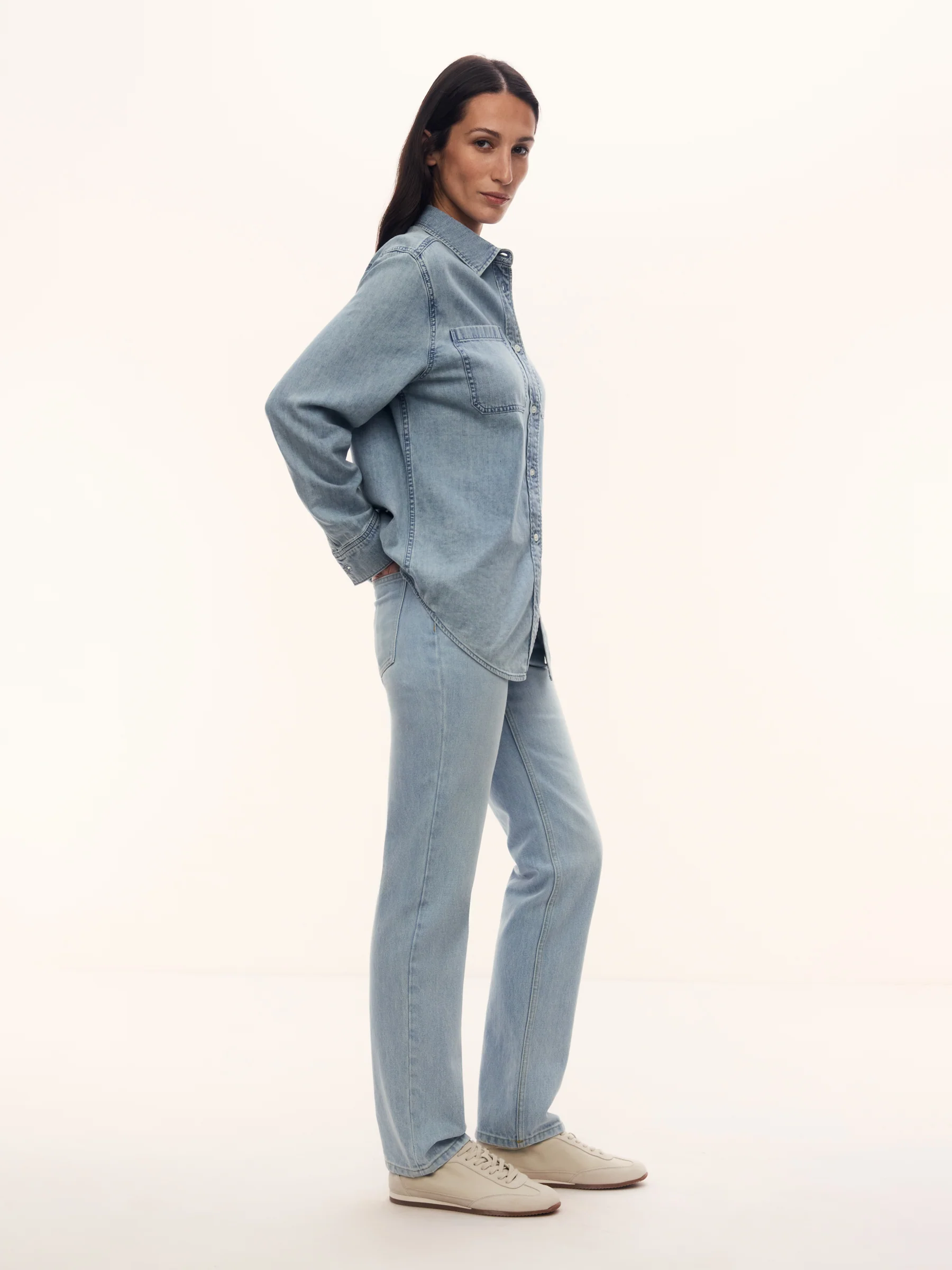 Lightweight denim shirt - Image 3