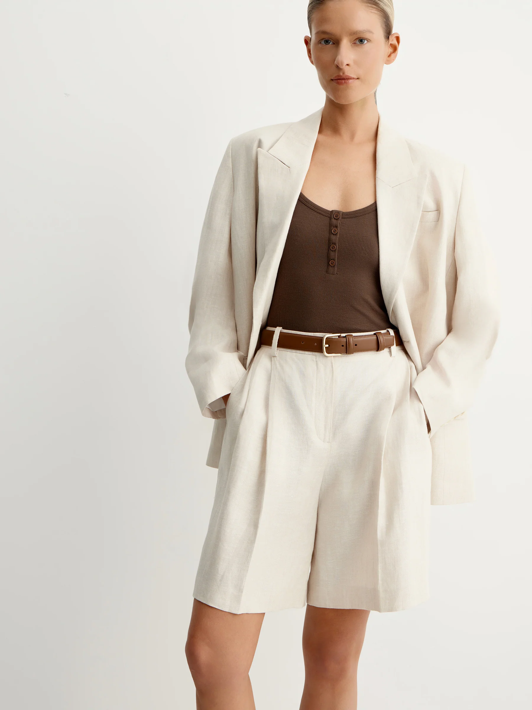 Linen shorts - Image 2