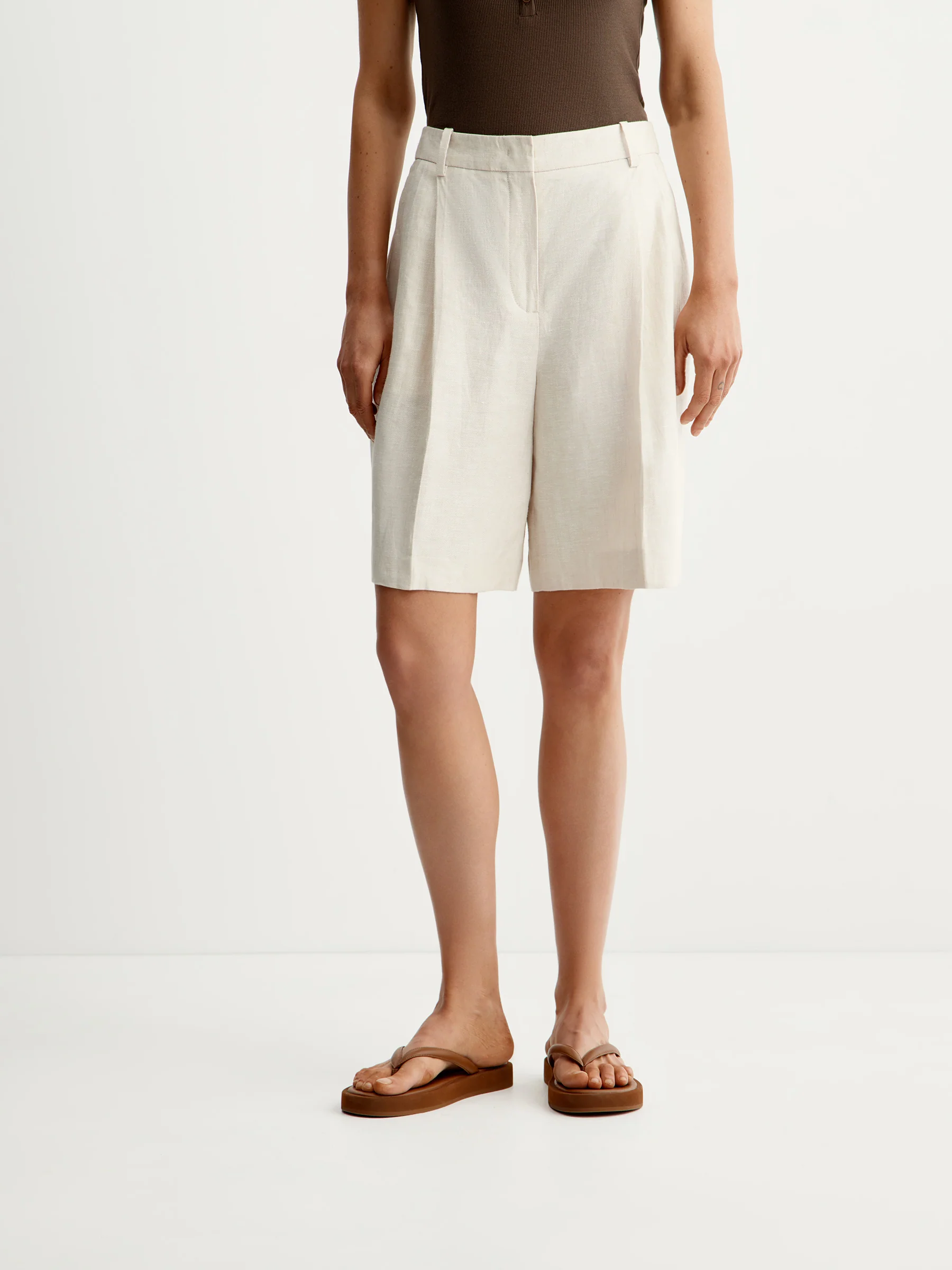 Linen shorts - Image 3