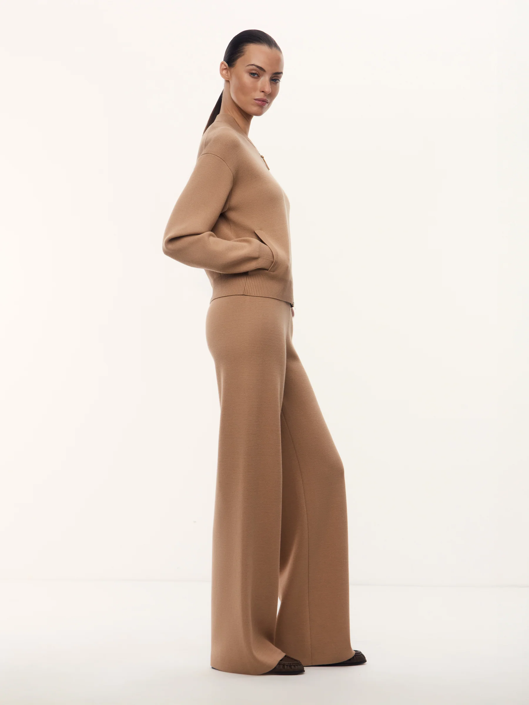 Lounge trousers - Image 2