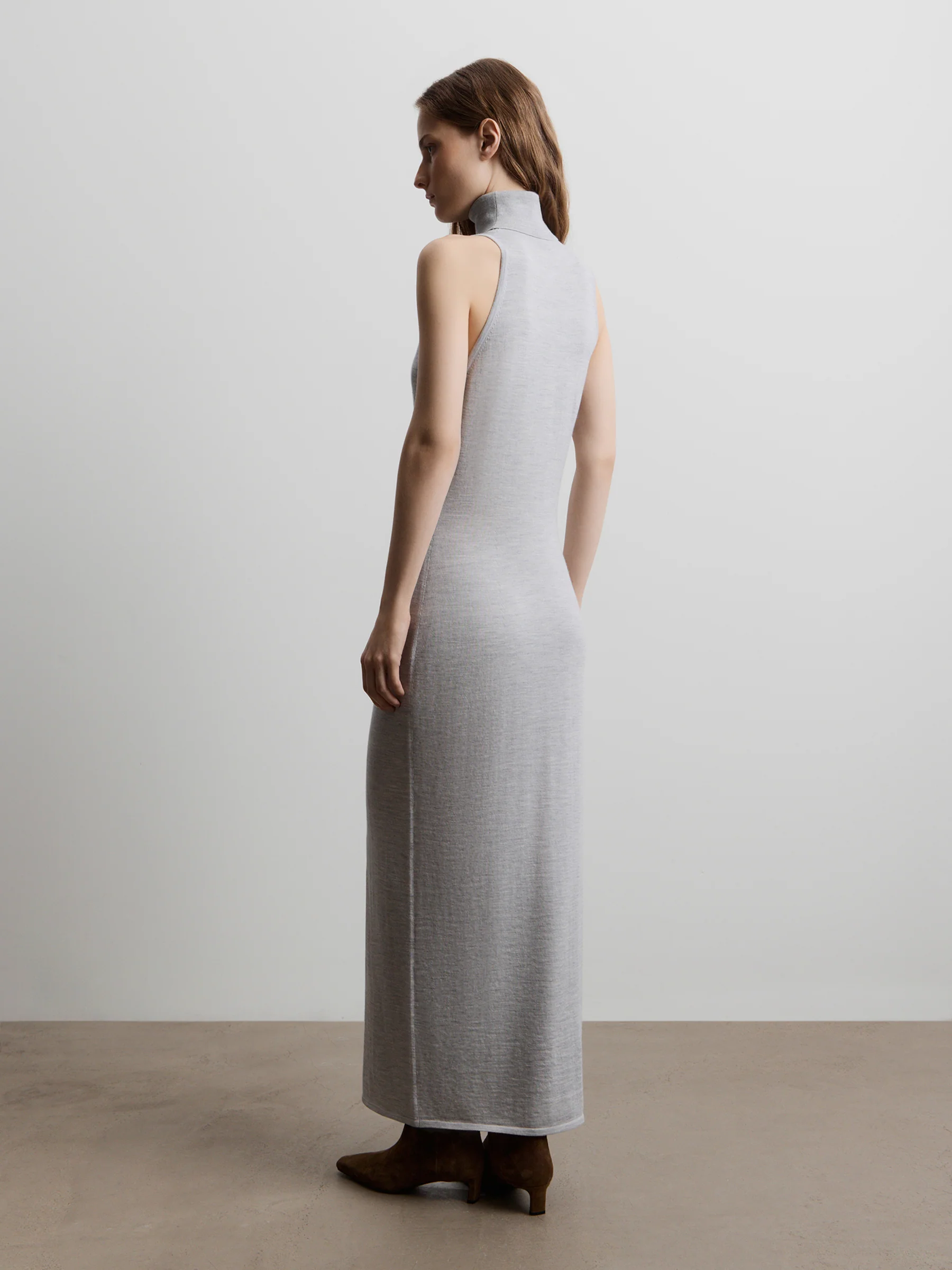 Merino-silk turtleneck dress - Image 4