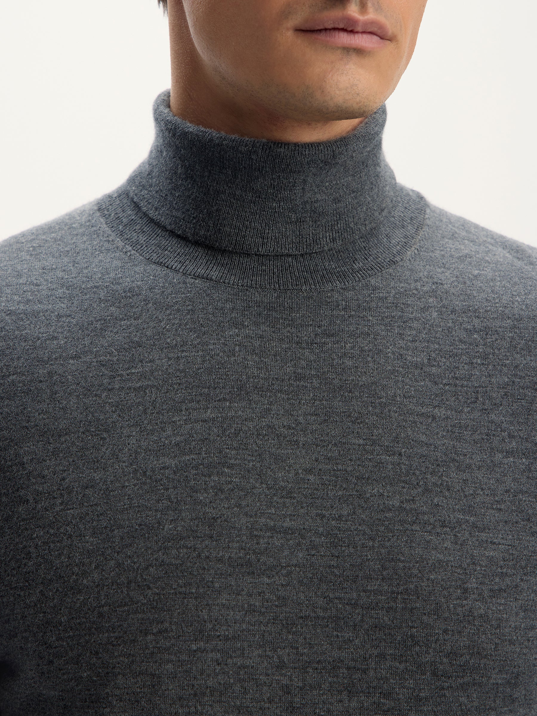 Merino turtleneck - Image 3