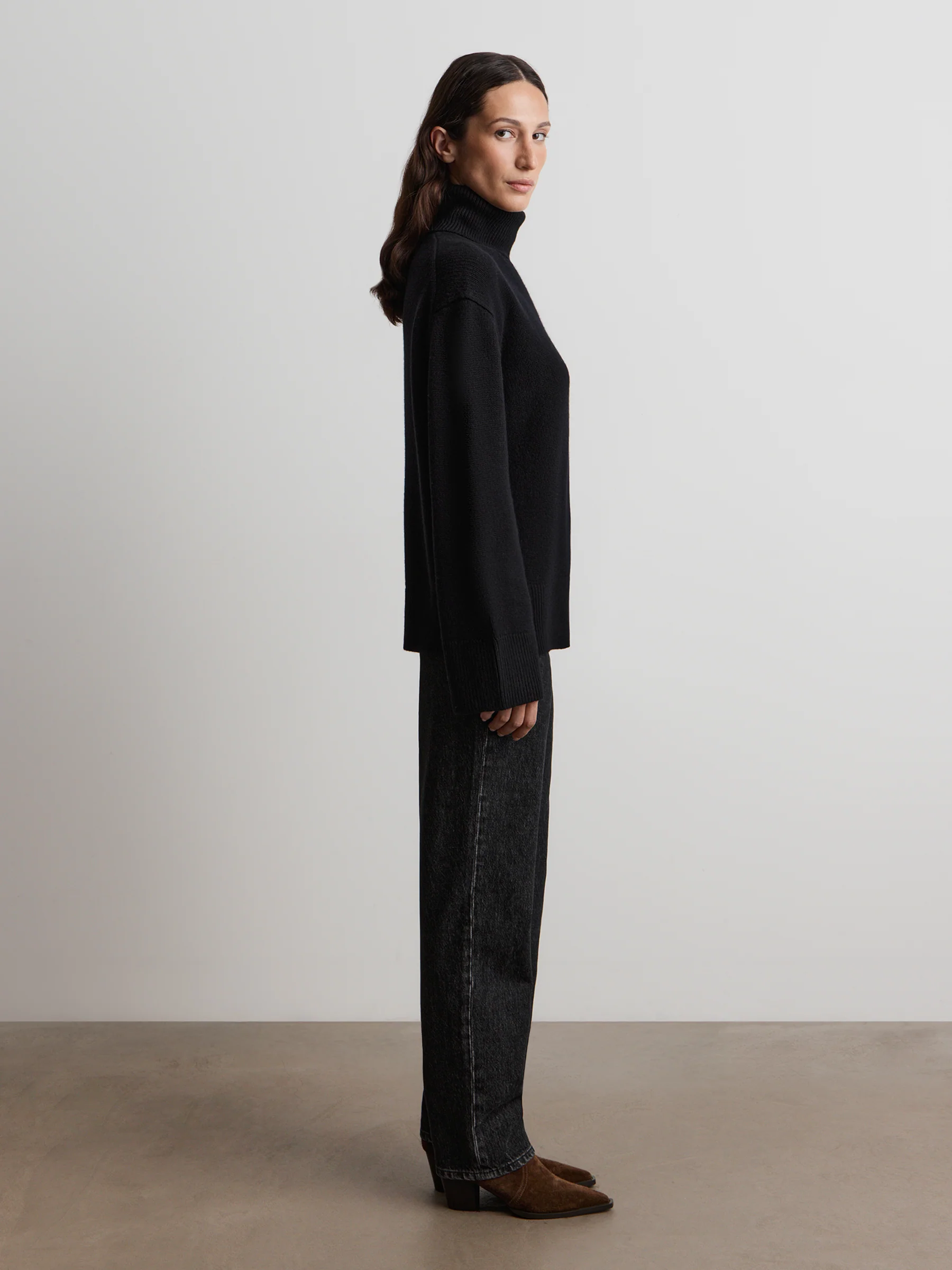 Merino turtleneck jumper - Image 3