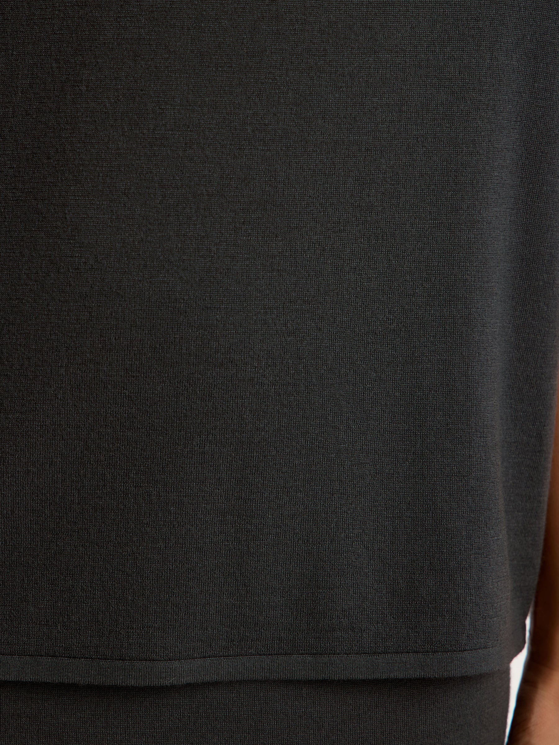 Merino wool T-shirt - Image 4
