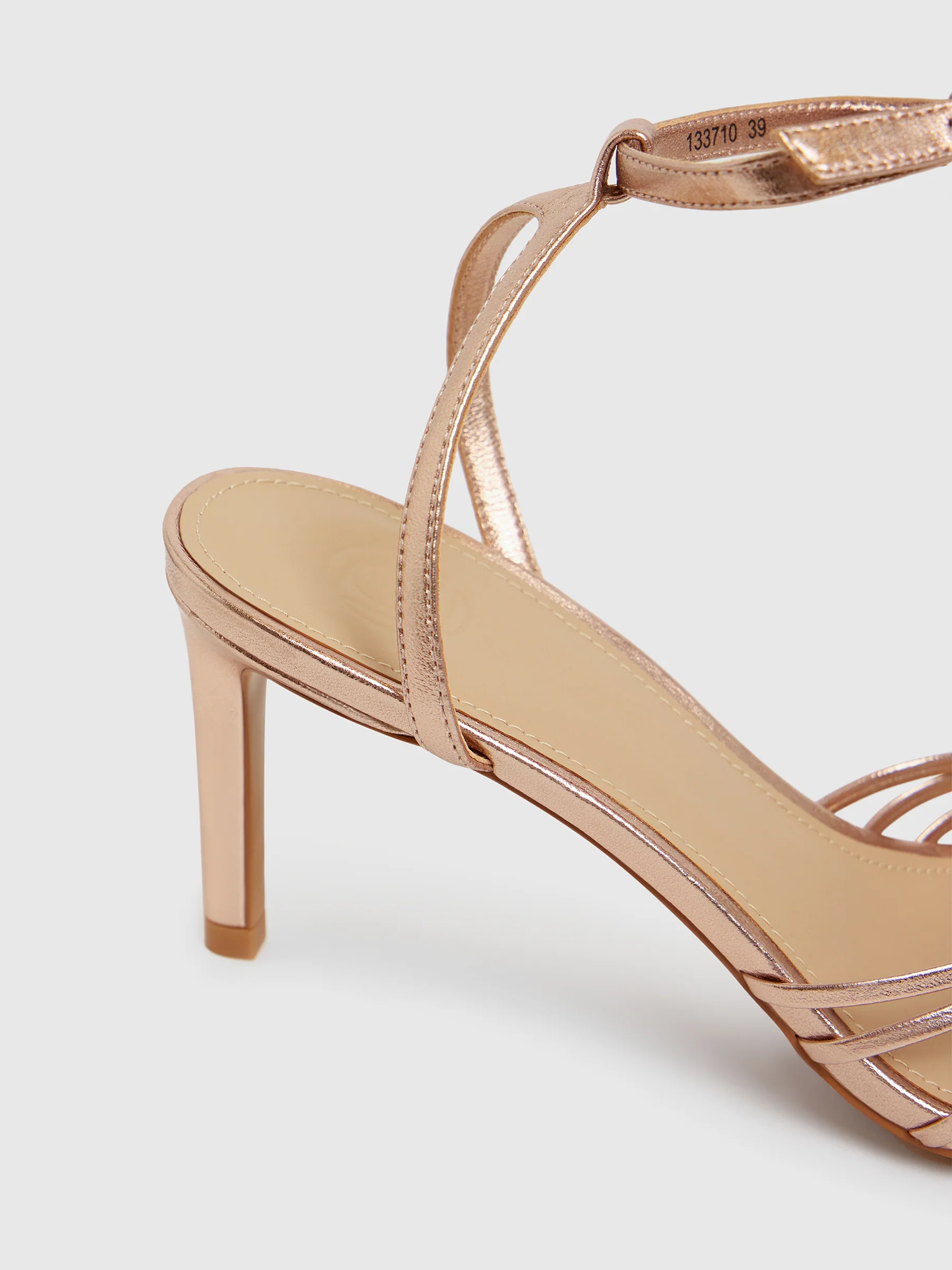 Metallic leather sandals - Image 5