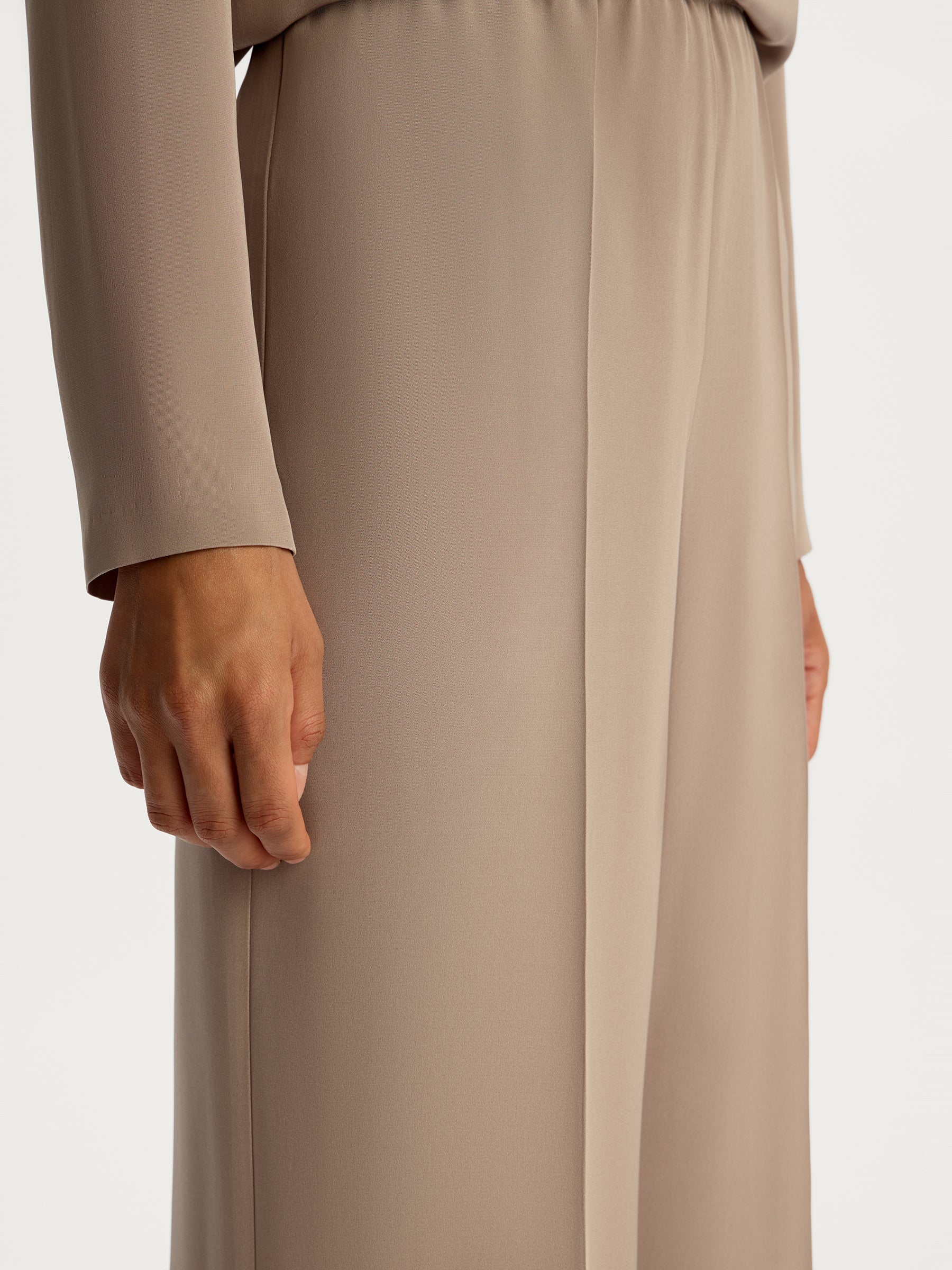 Mulberry silk trousers - Image 4