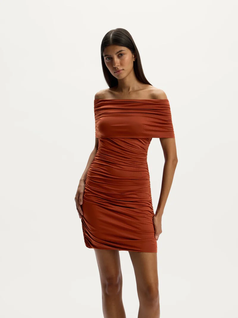 Off-shoulder dress - Image 2