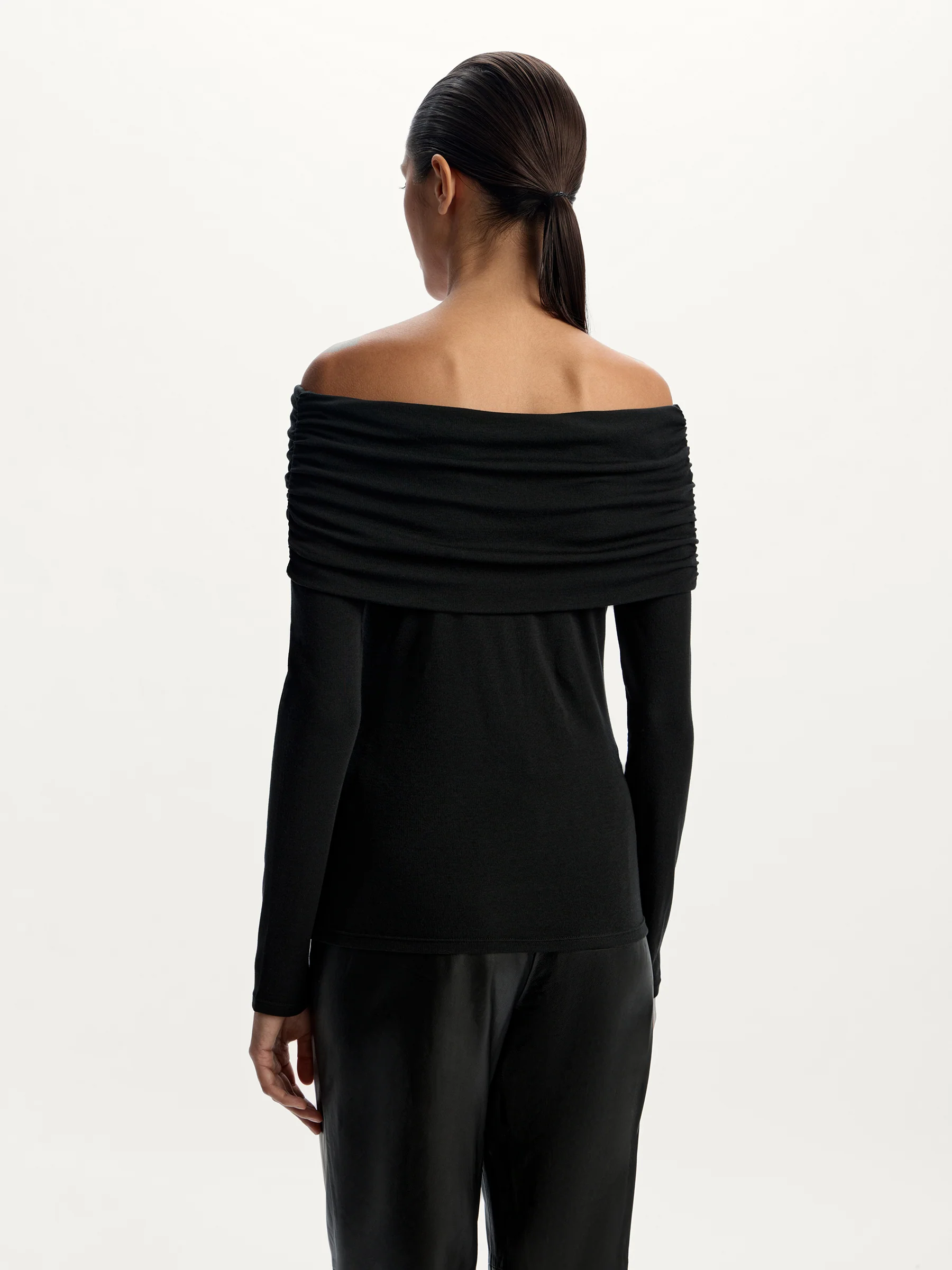 Off-shoulder top - Image 5