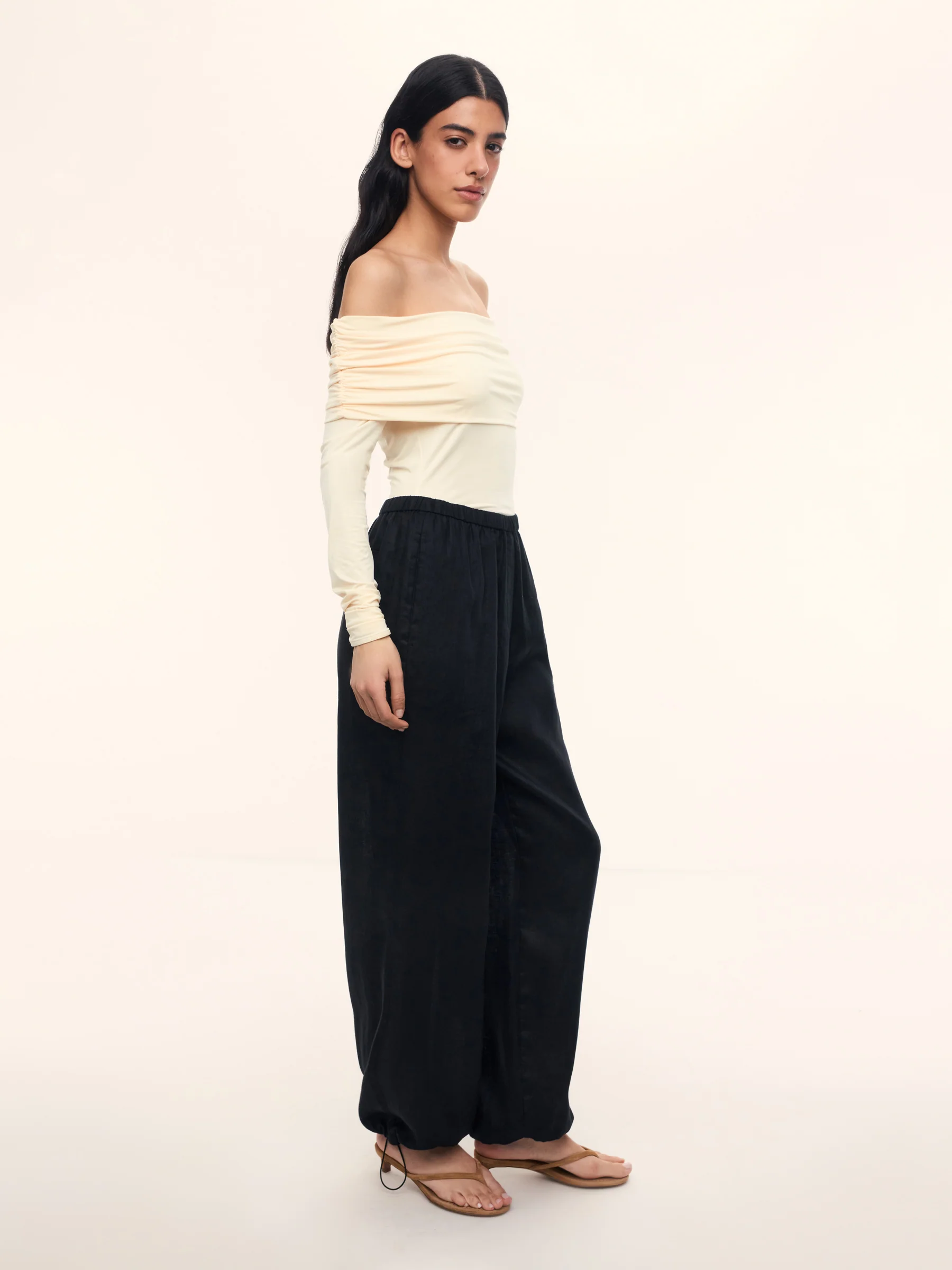 Off-shoulder top - Image 3