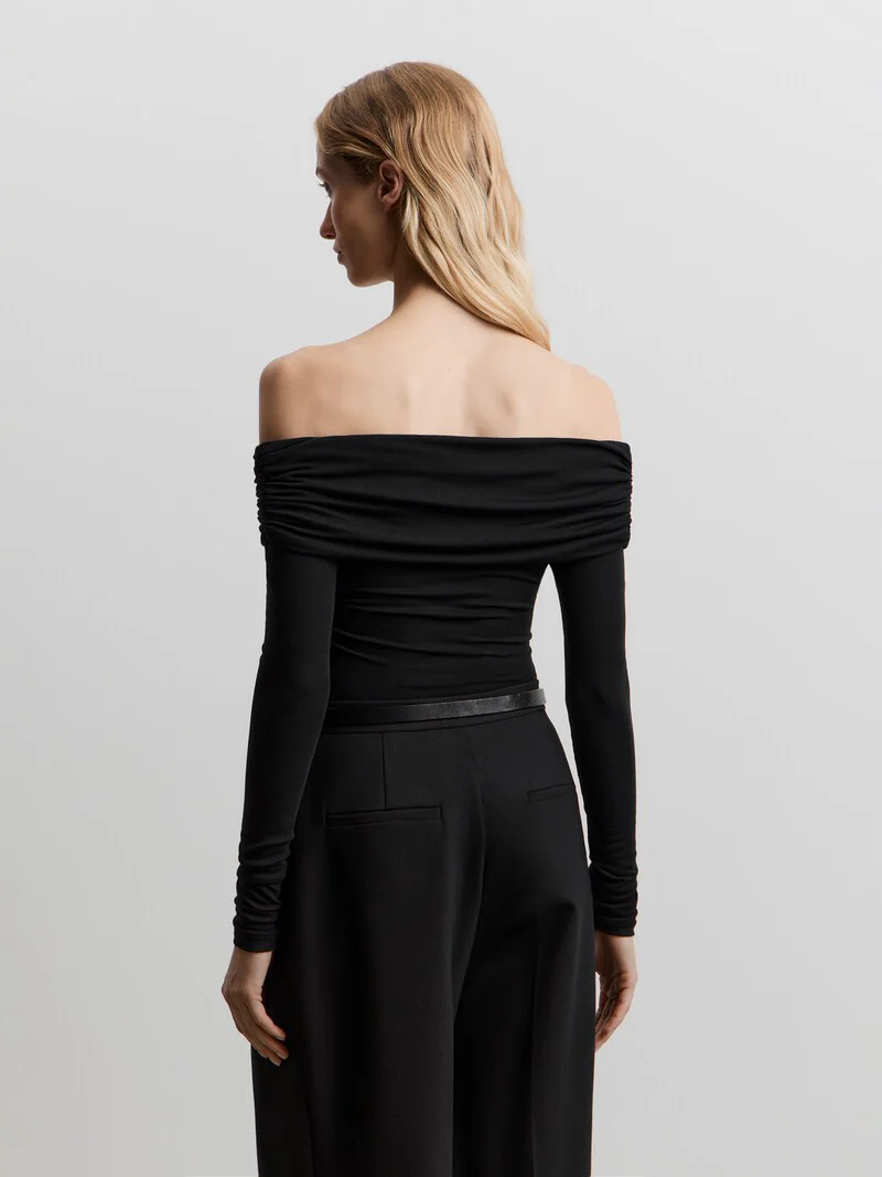 Off-shoulder top - Image 5