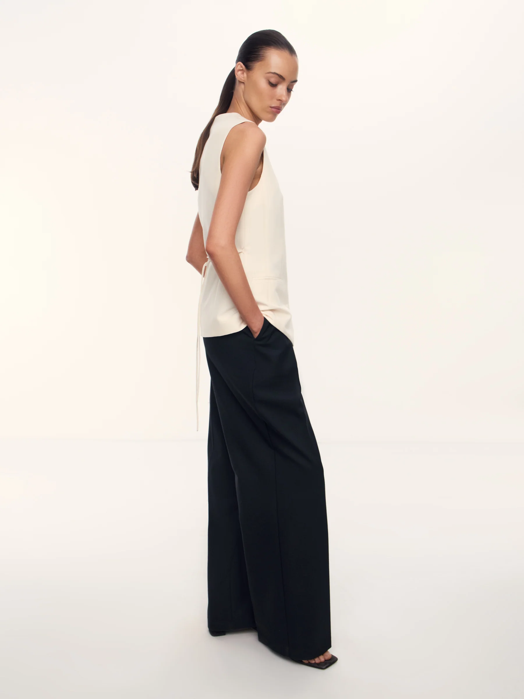 Rotunda vest - Image 3