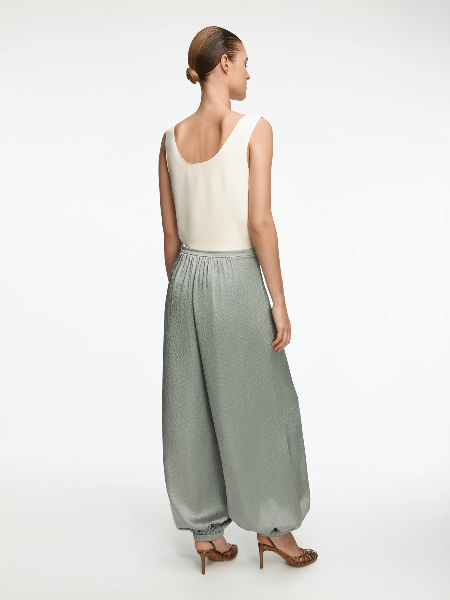 Selene Mulberry silk trousers - Image 5