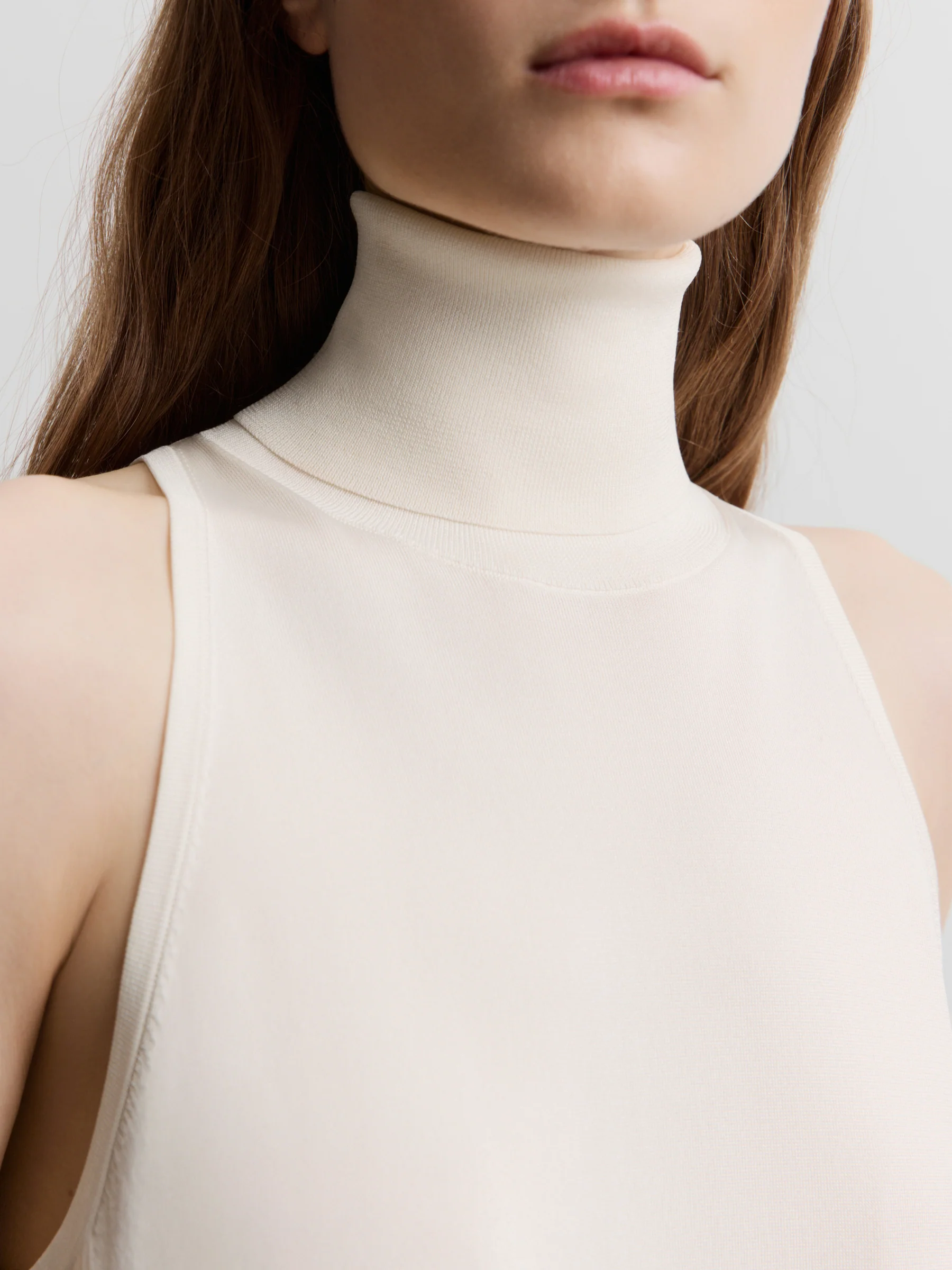 Silk knit turtleneck top - Image 4