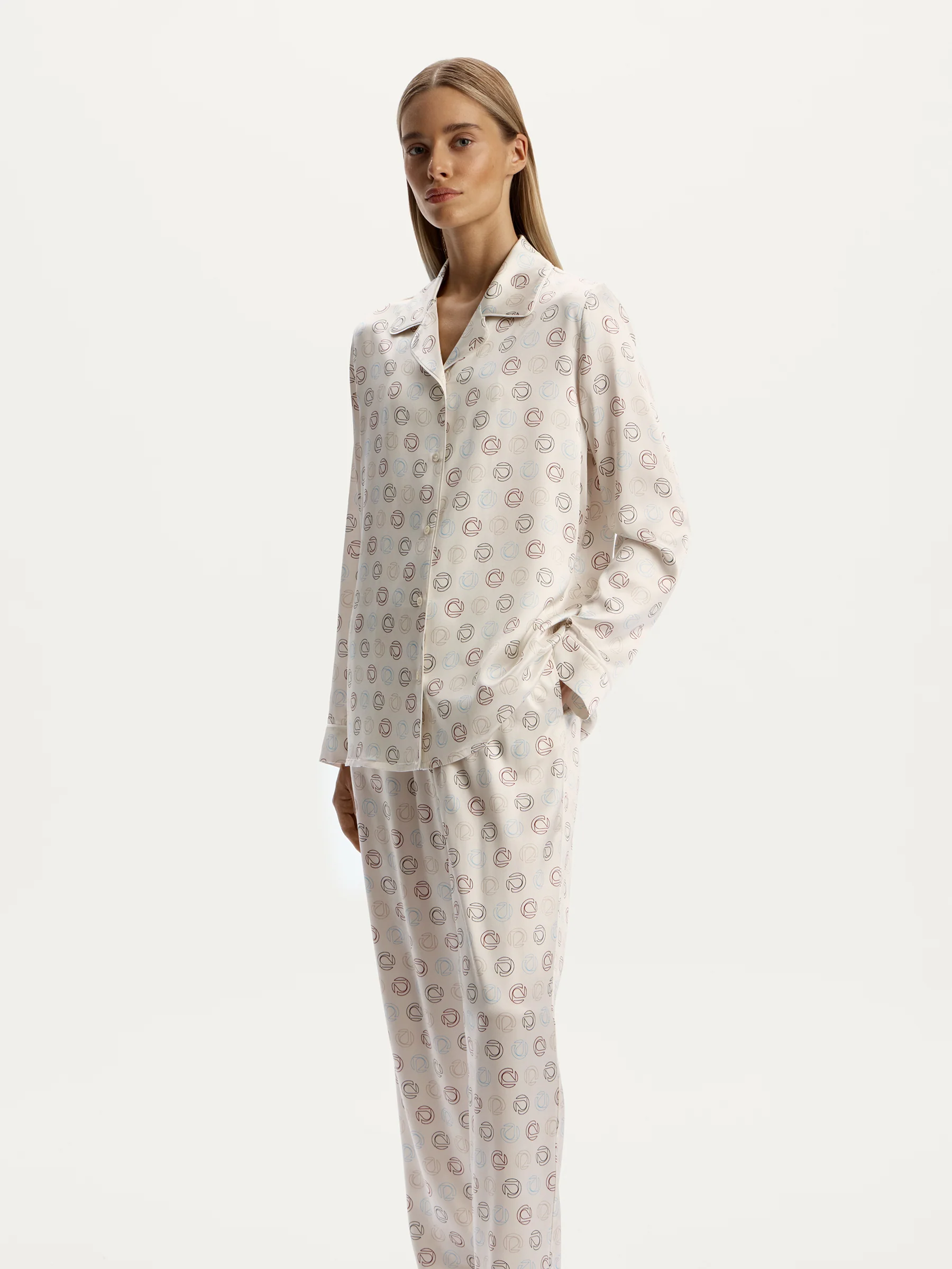 Silk pyjama set - Image 2