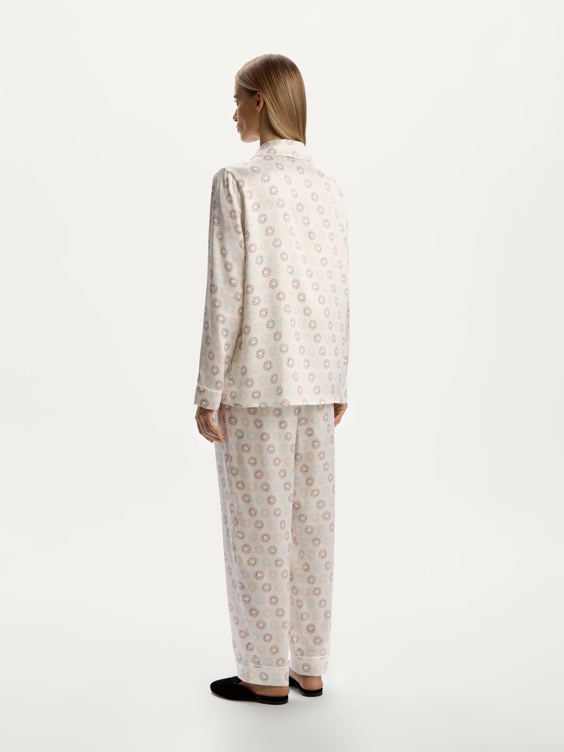 Silk pyjama set - Image 6
